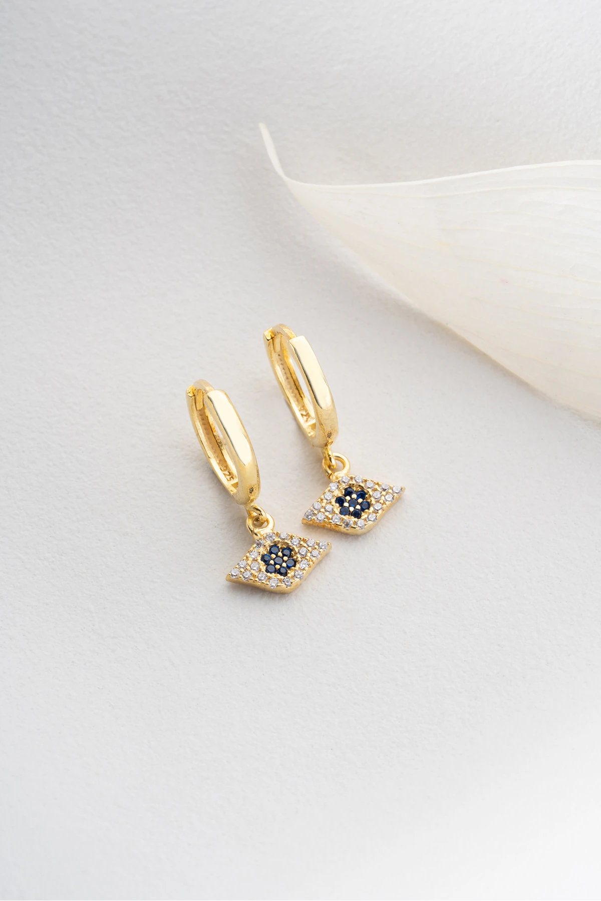 Gümüş Nazar Küpe