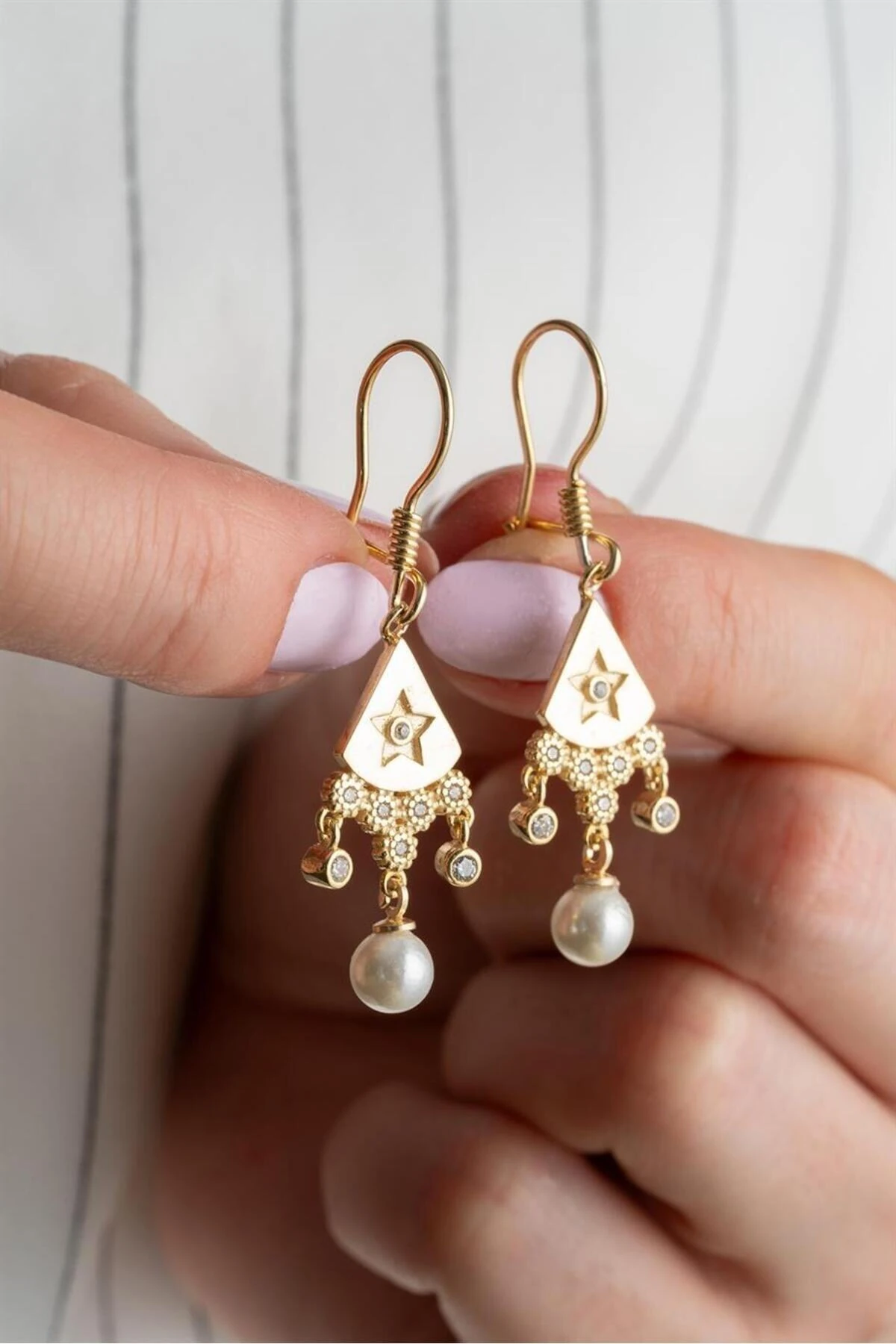 Gold Sallantılı İnci Gümüş Küpe