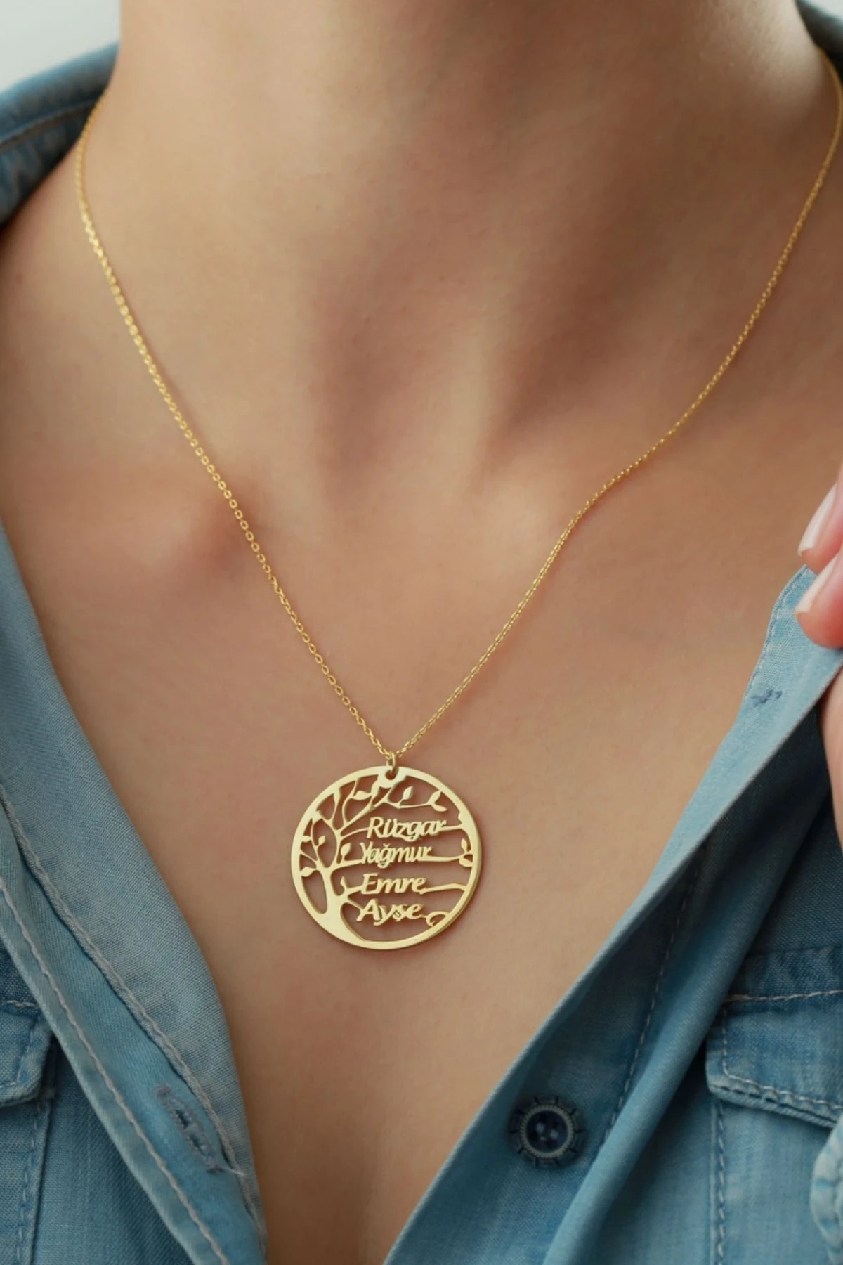Gümüş Isimli Soy Ağacı Kolye