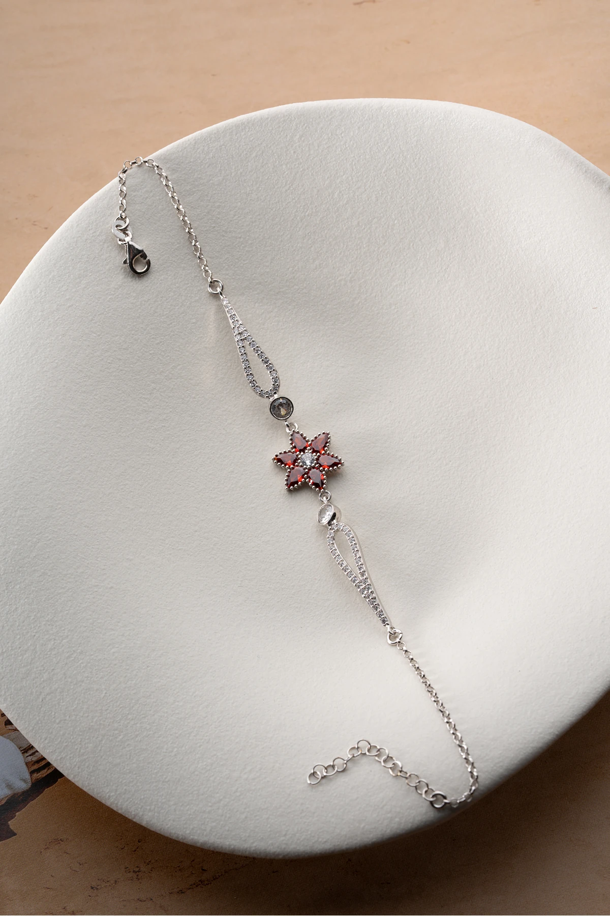 Gümüş Manolya Çiçeği Bileklik