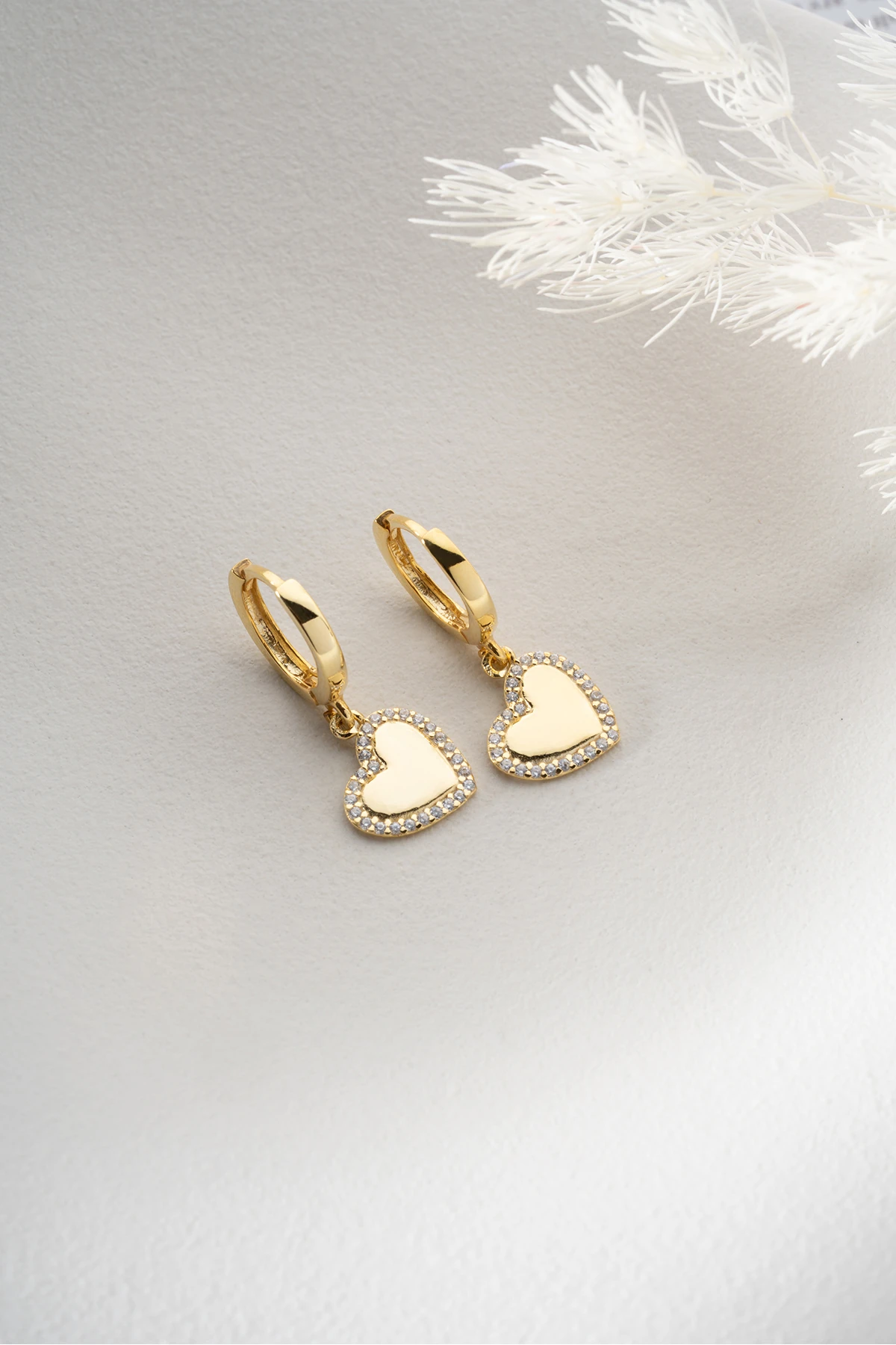 Gümüş Halkalı Kalp Küpe