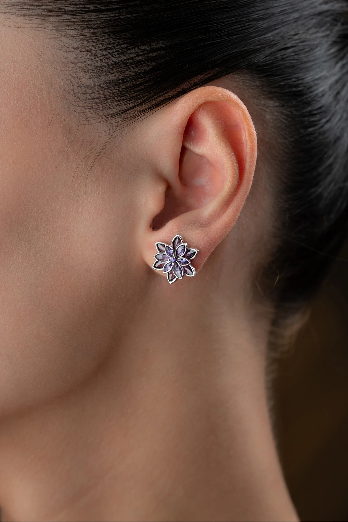 Gümüş Mor Taşlı Lotus Küpe