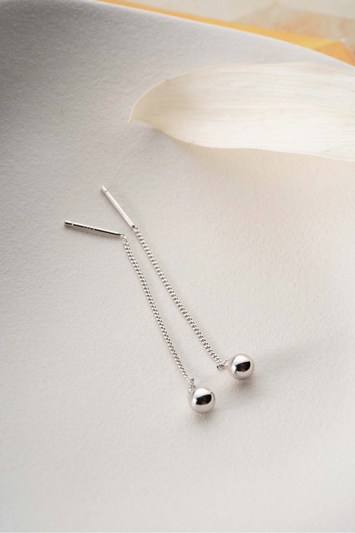 Gümüş Top Zincir Küpe