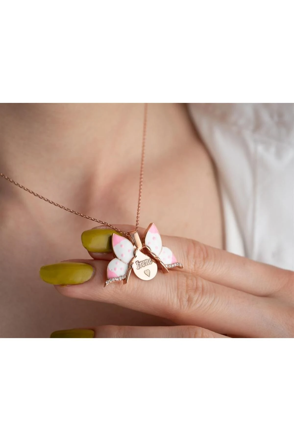 Gümüş Açılabilen Kelebek Kolye