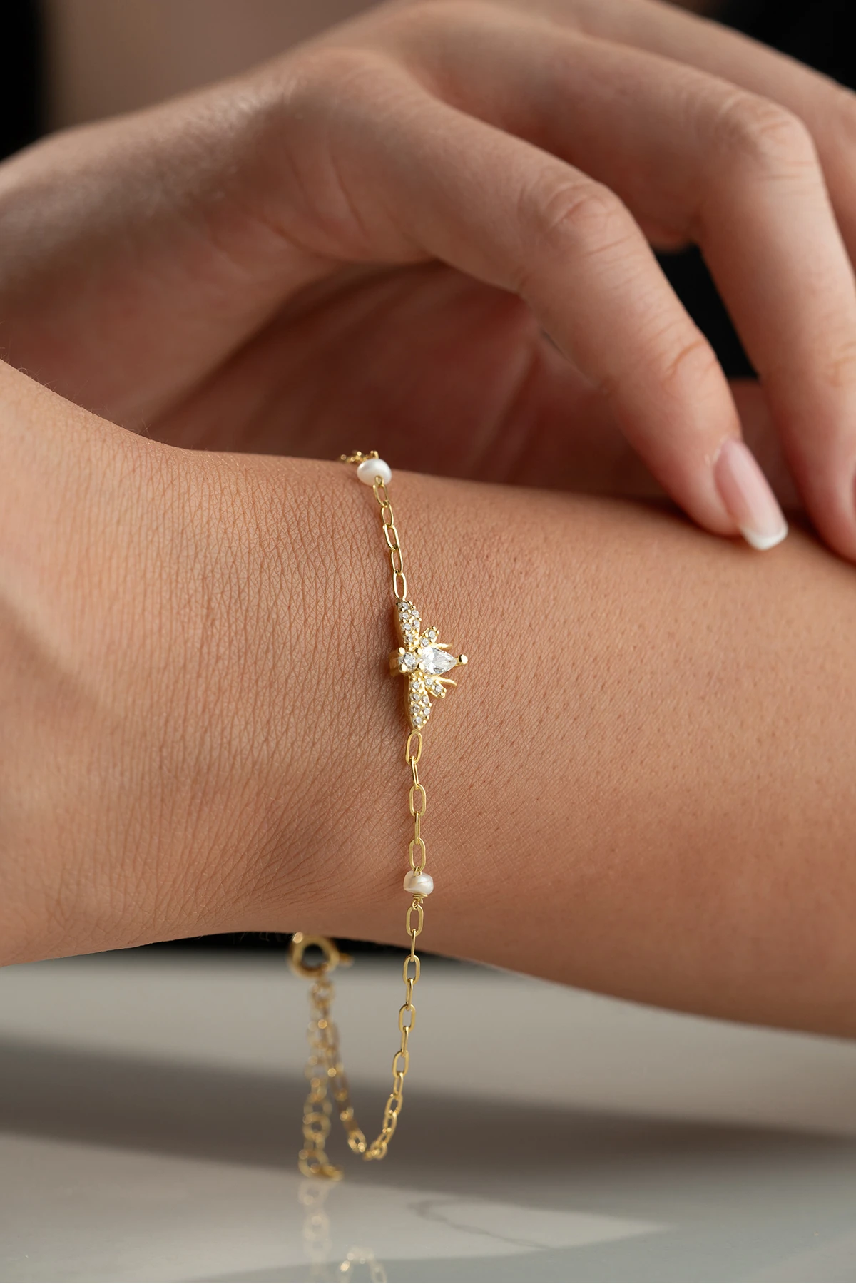 Gümüş Arı Bileklik