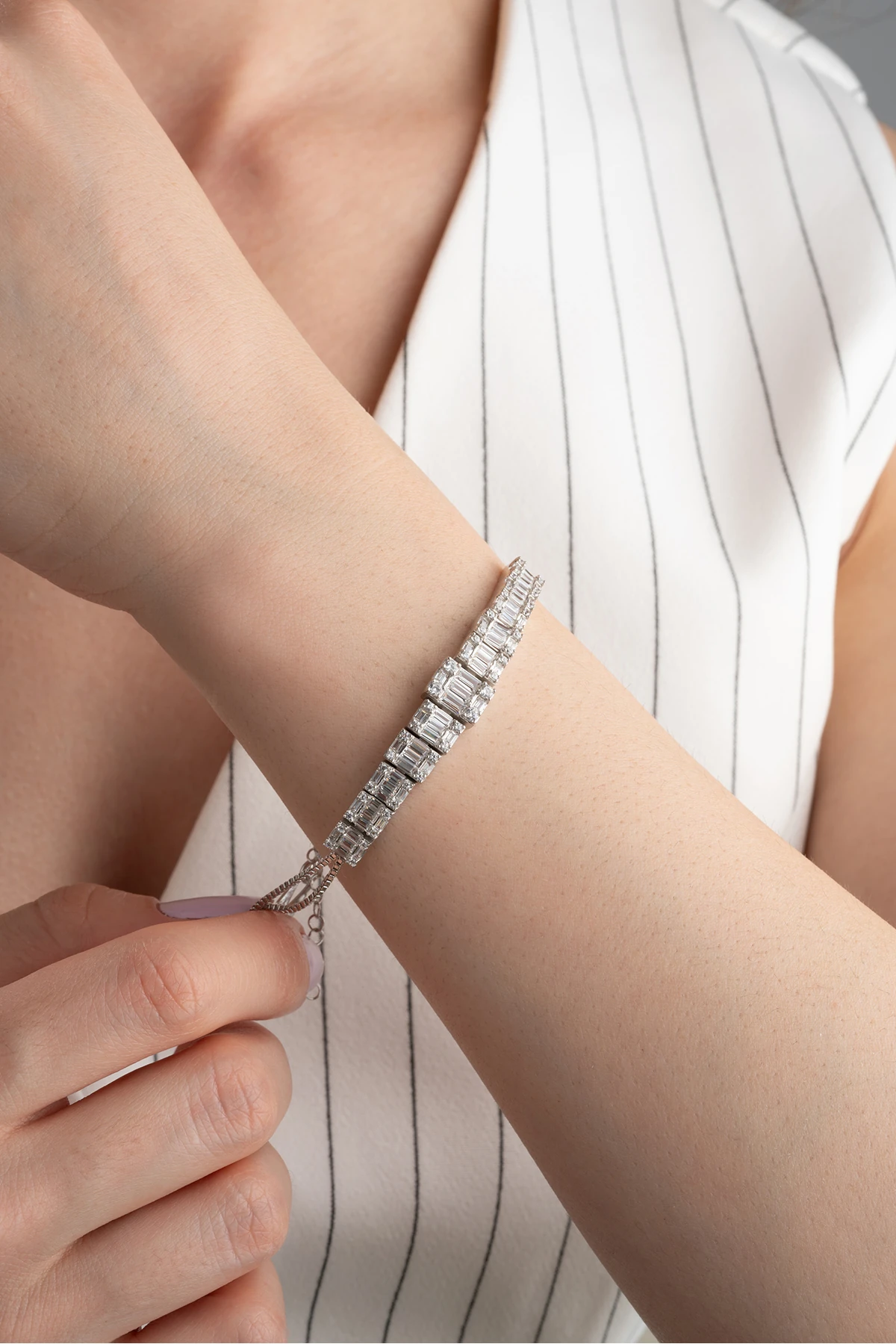 Gümüş Baget Taşlı Bileklik