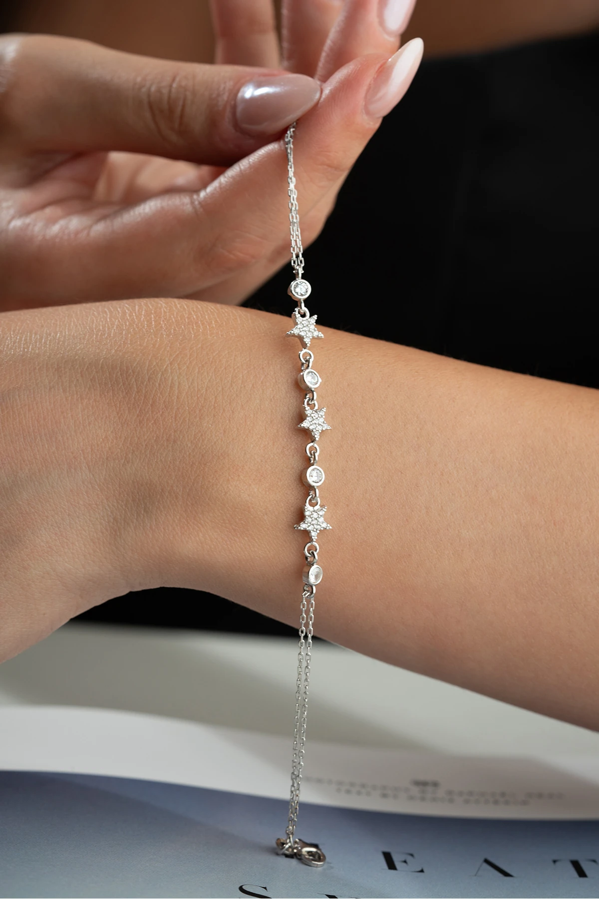 Gümüş Yıldızlı Bileklik