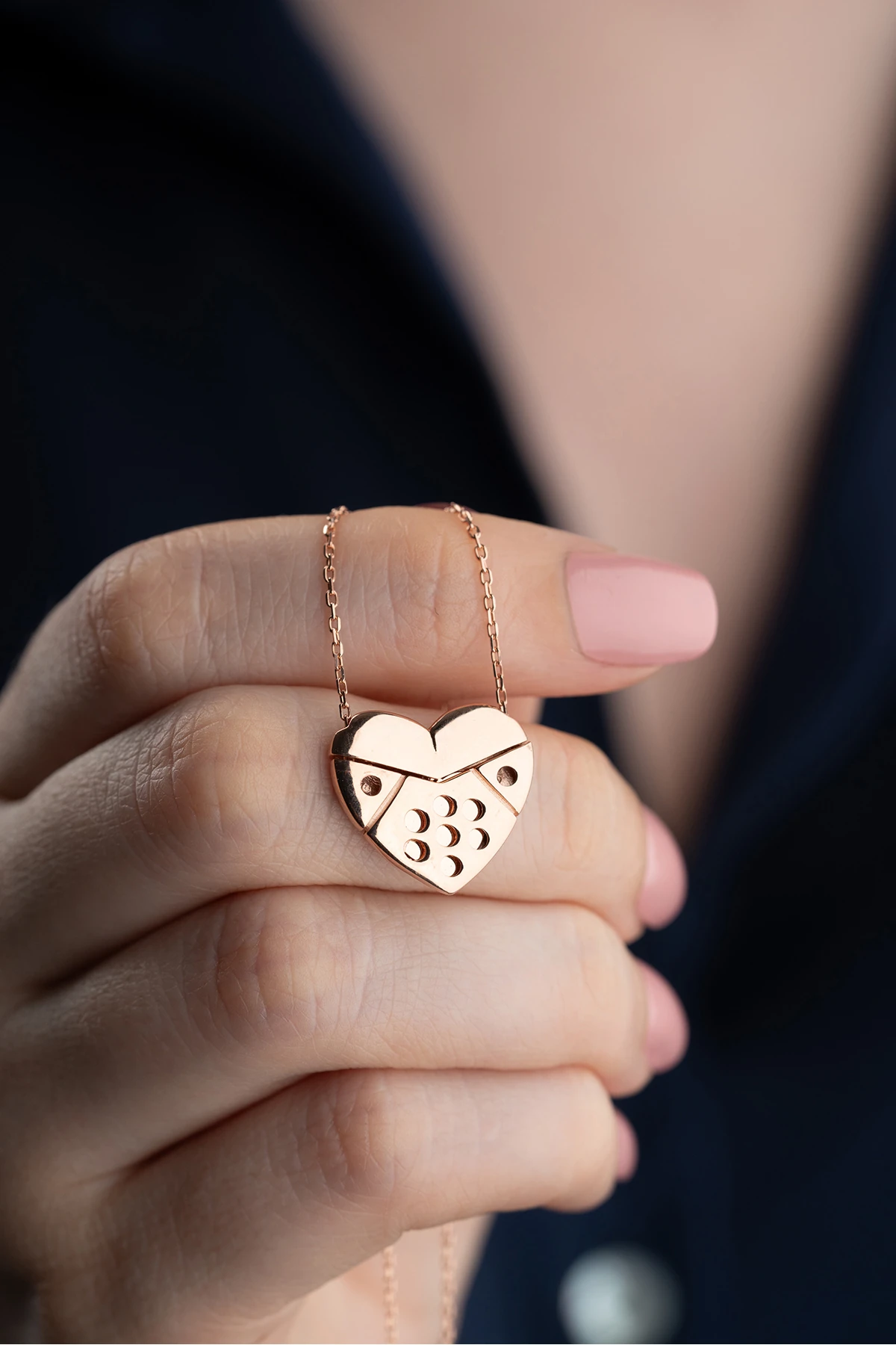 Gümüş İsim Yazılabilen Kalp Kolye