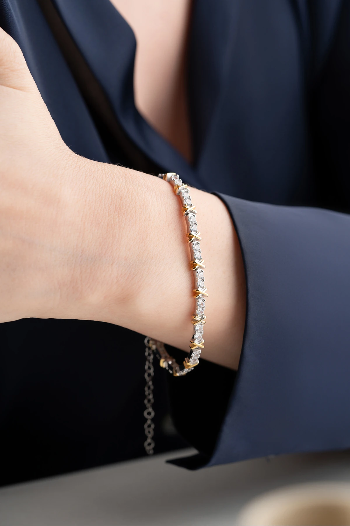 Gümüş Su Yolu Bileklik