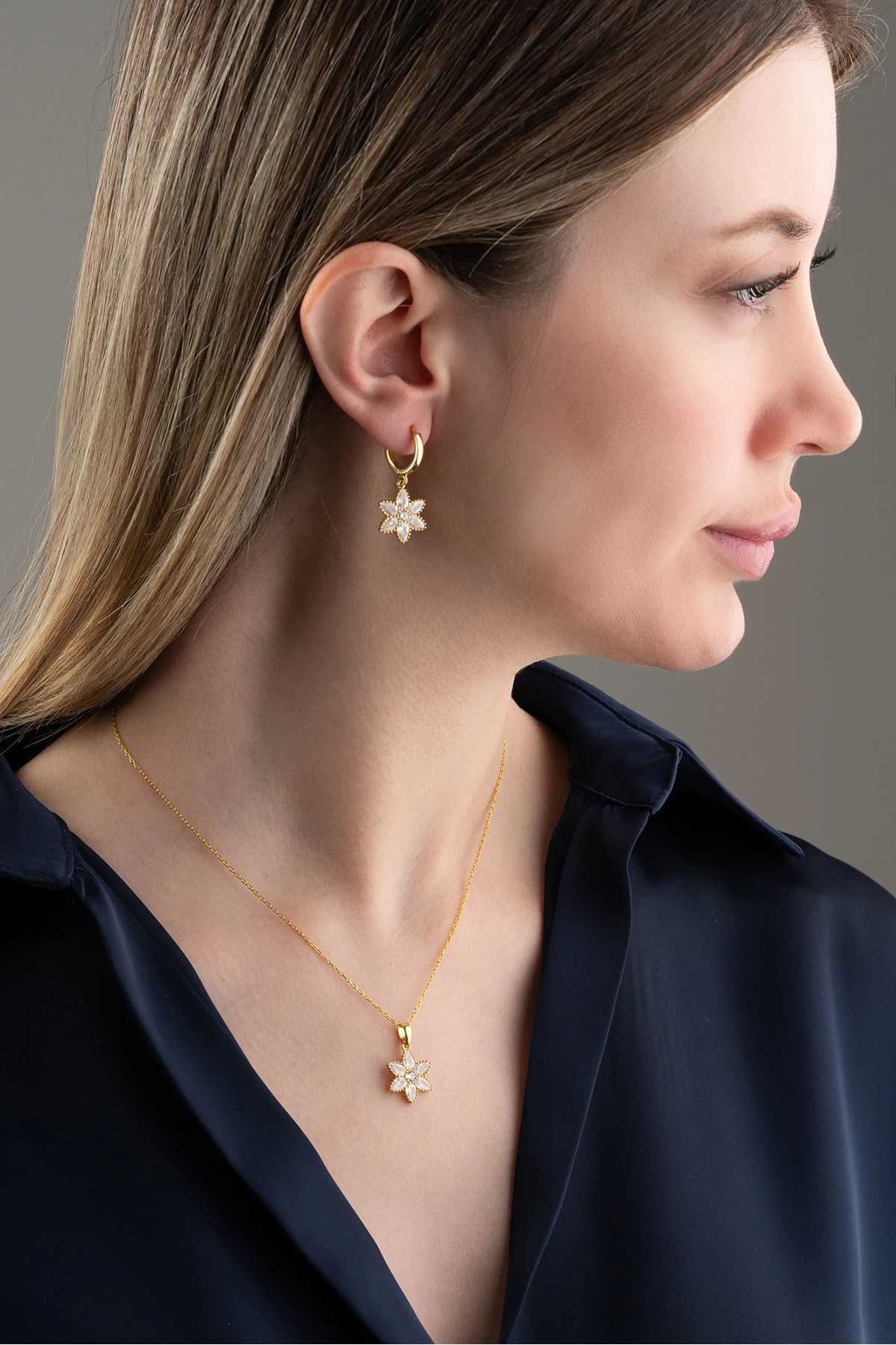 Gümüş Zirkon Taşlı Lotus (Kolye-Küpe) Set