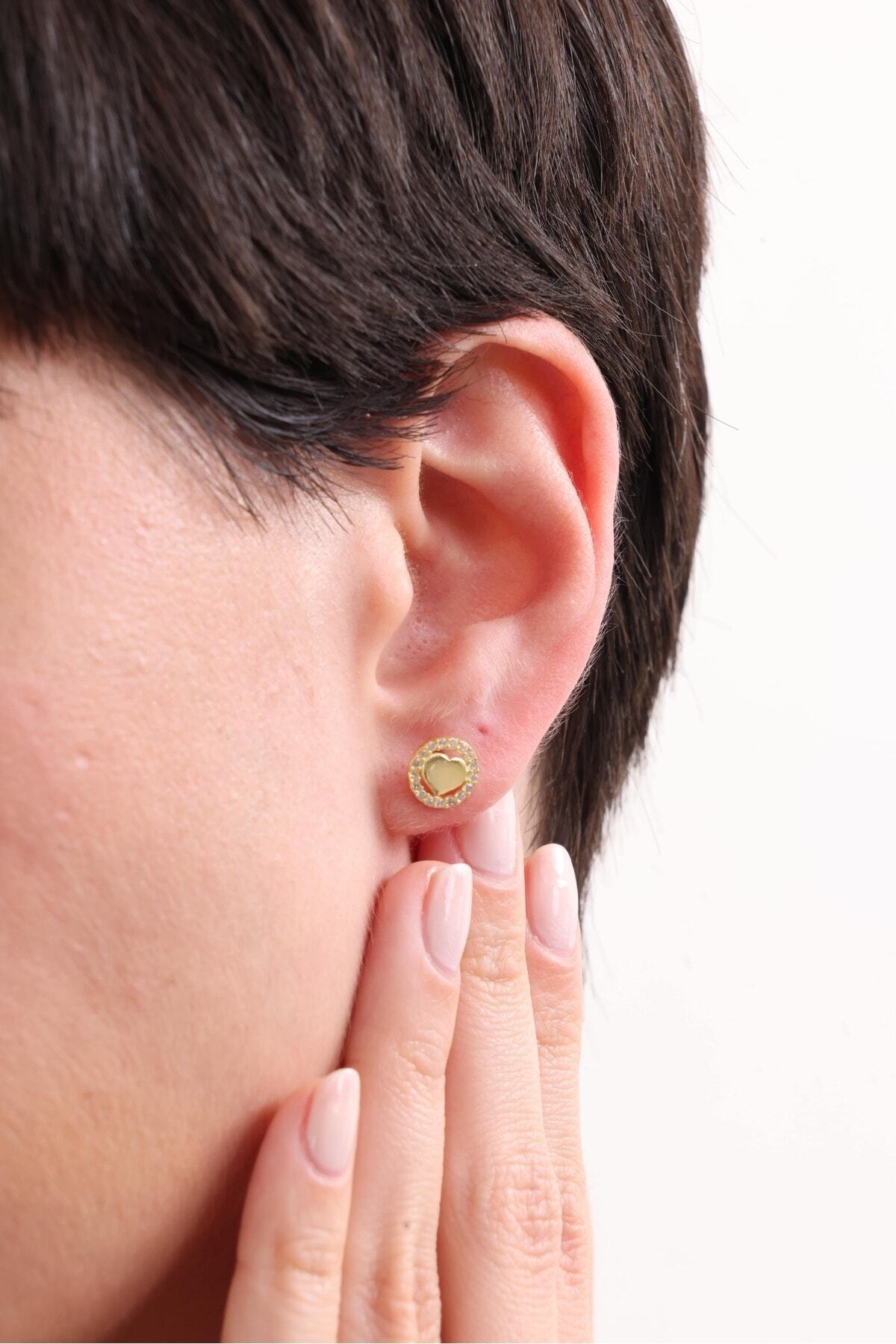 Gümüş Kalpli Minik Küpe