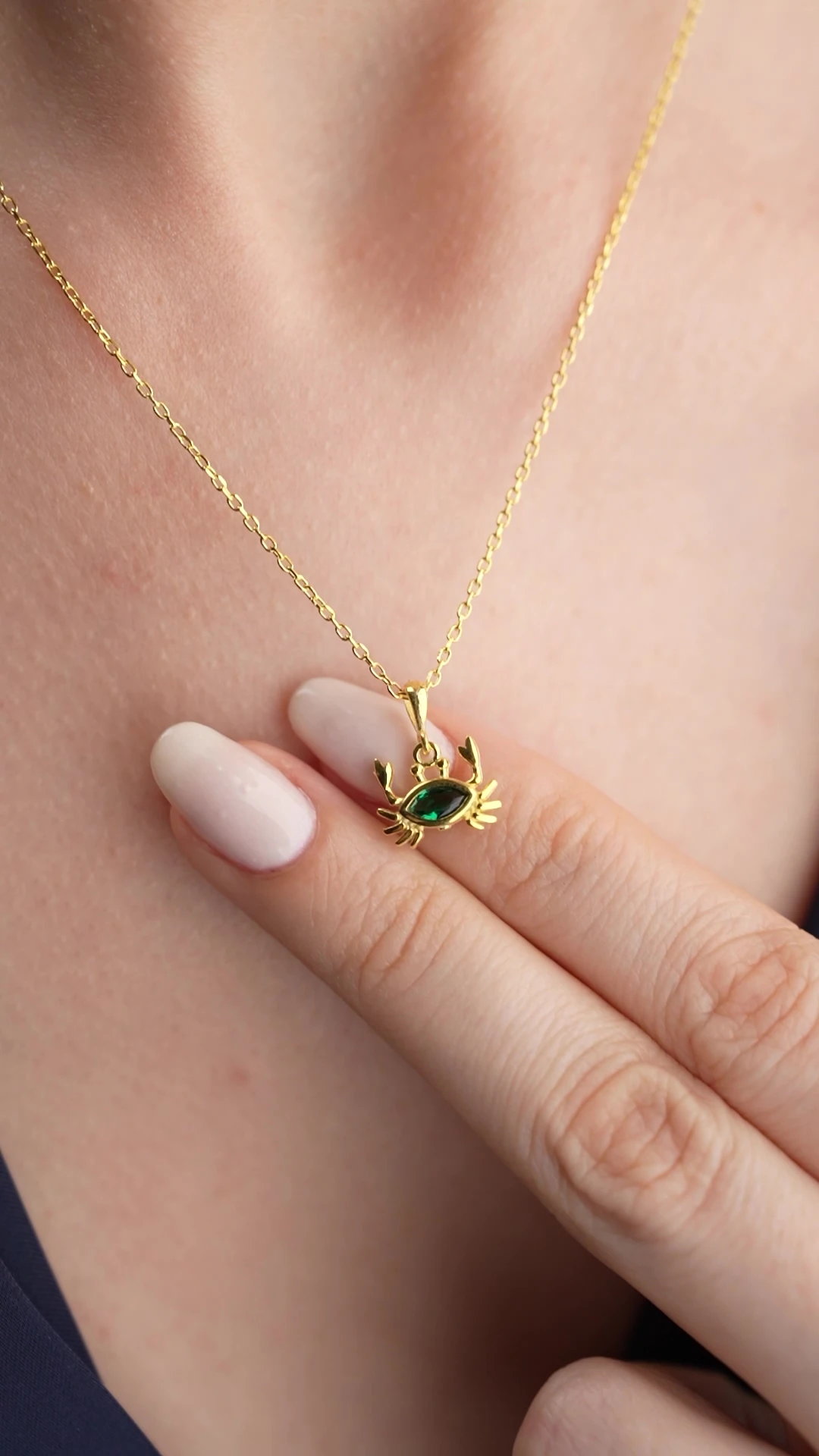 Gümüş Yengeç Model Kolye