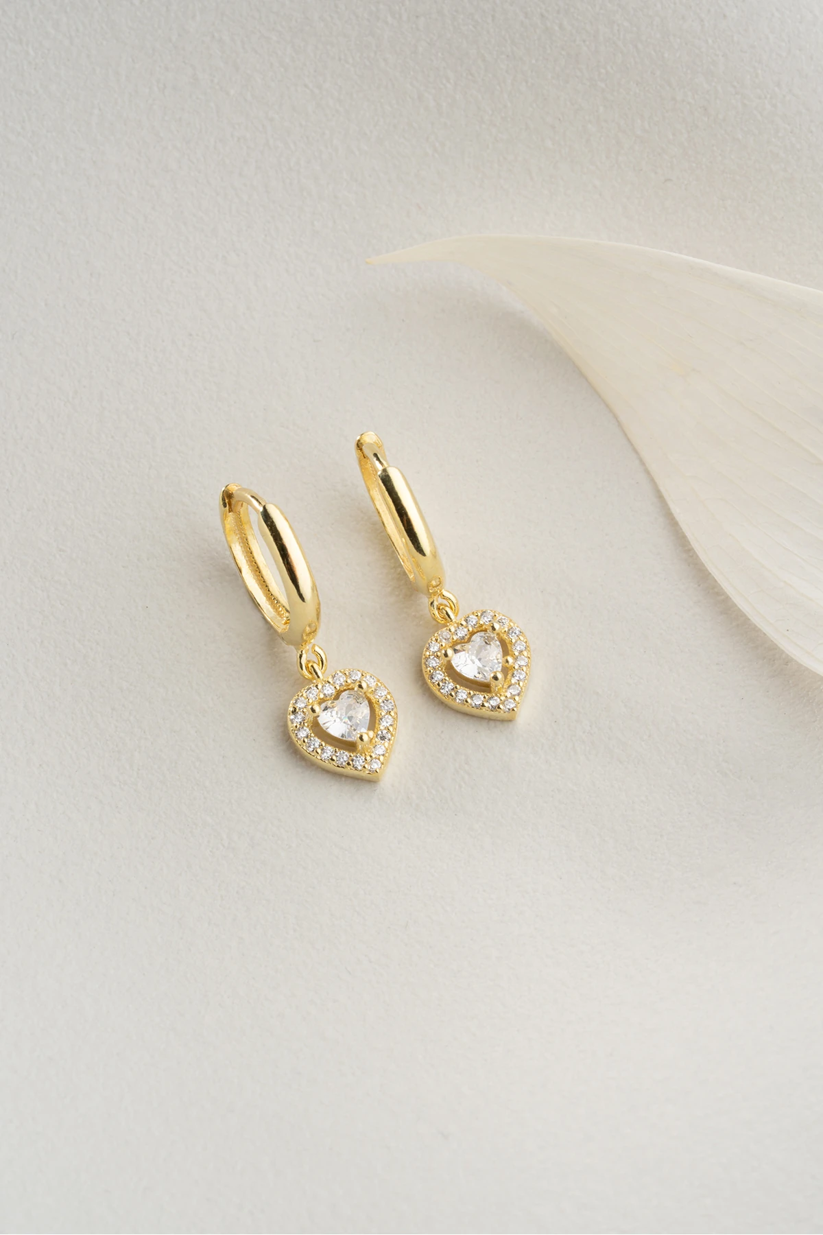 Gümüş Gold Zirkon Taşlı Kalp Küpe