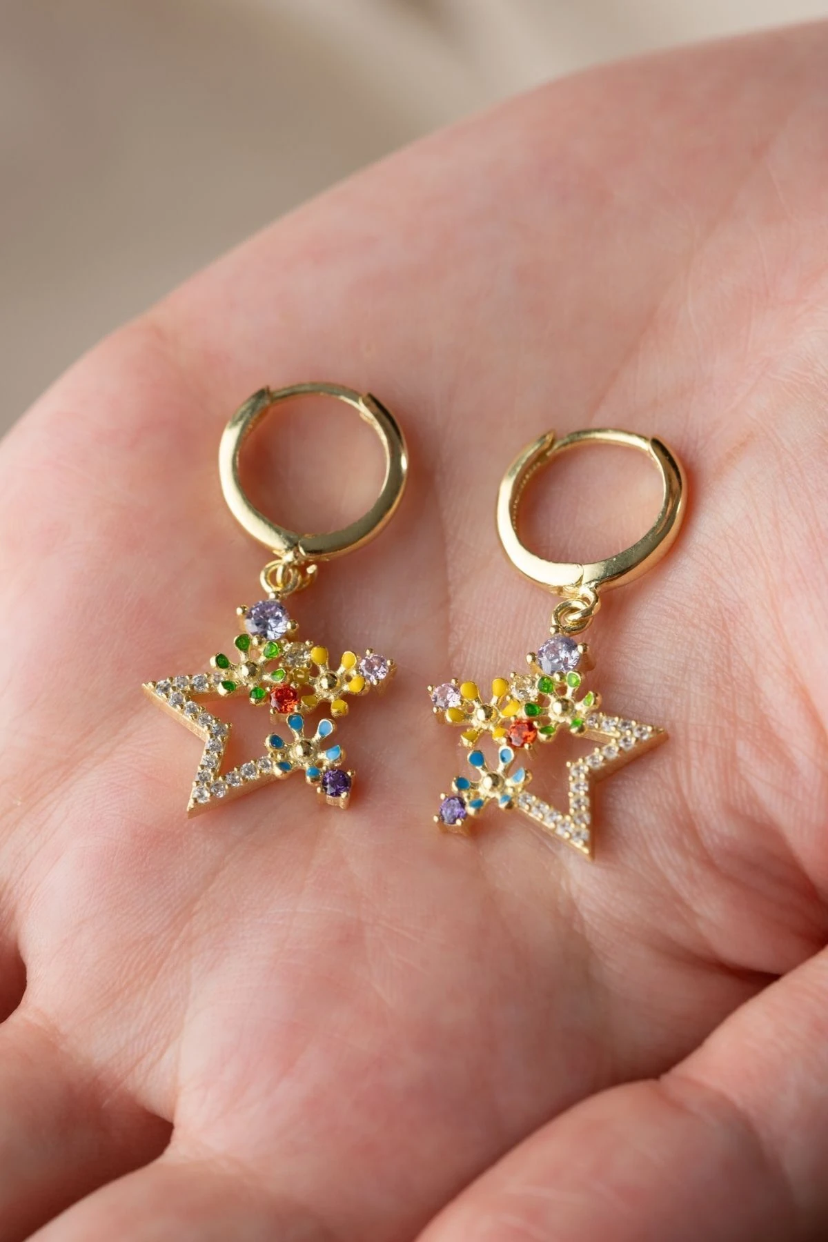 Gümüş Mix Taşlı Yıldız Küpe