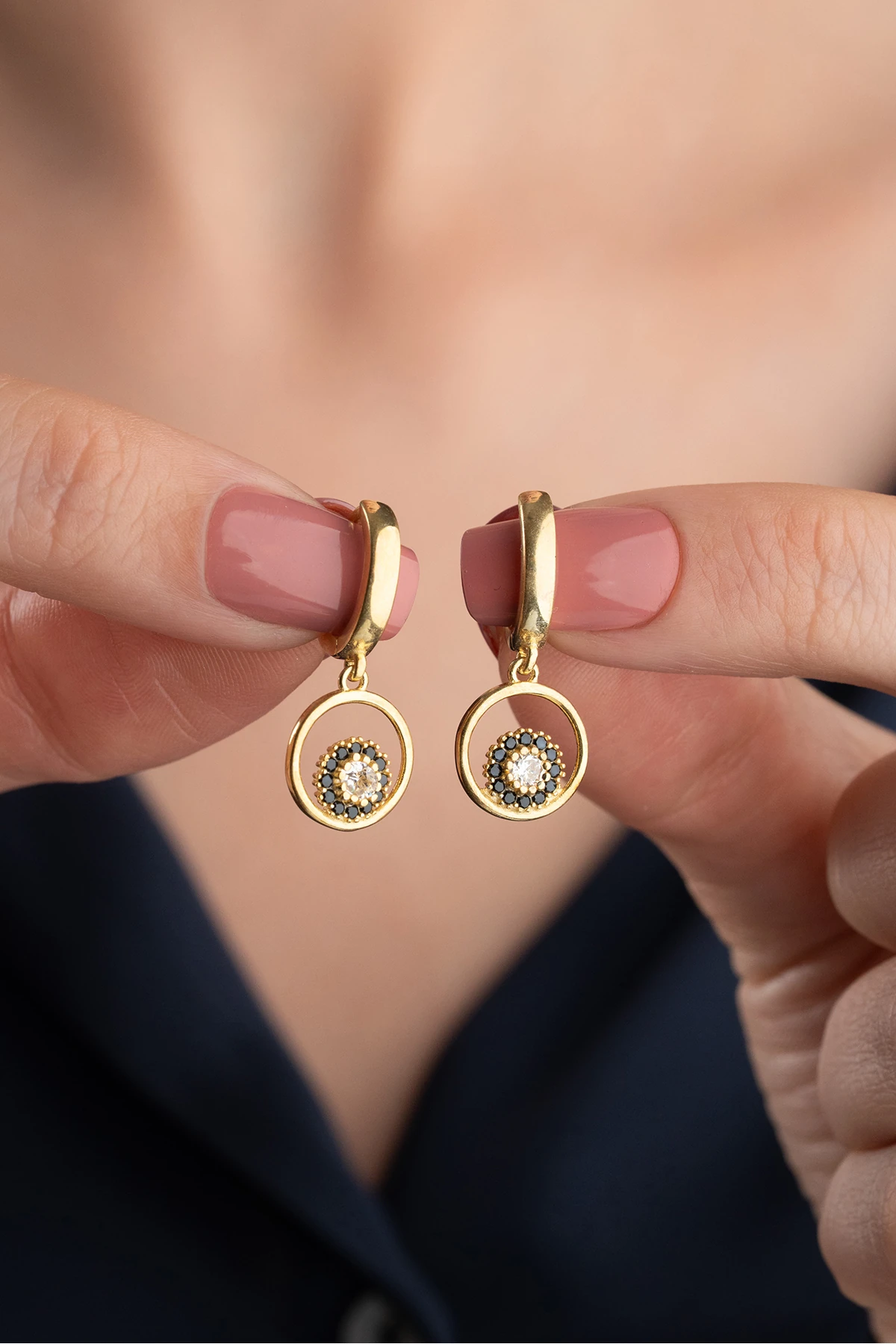 Gümüş Nazarlı Model Küpe