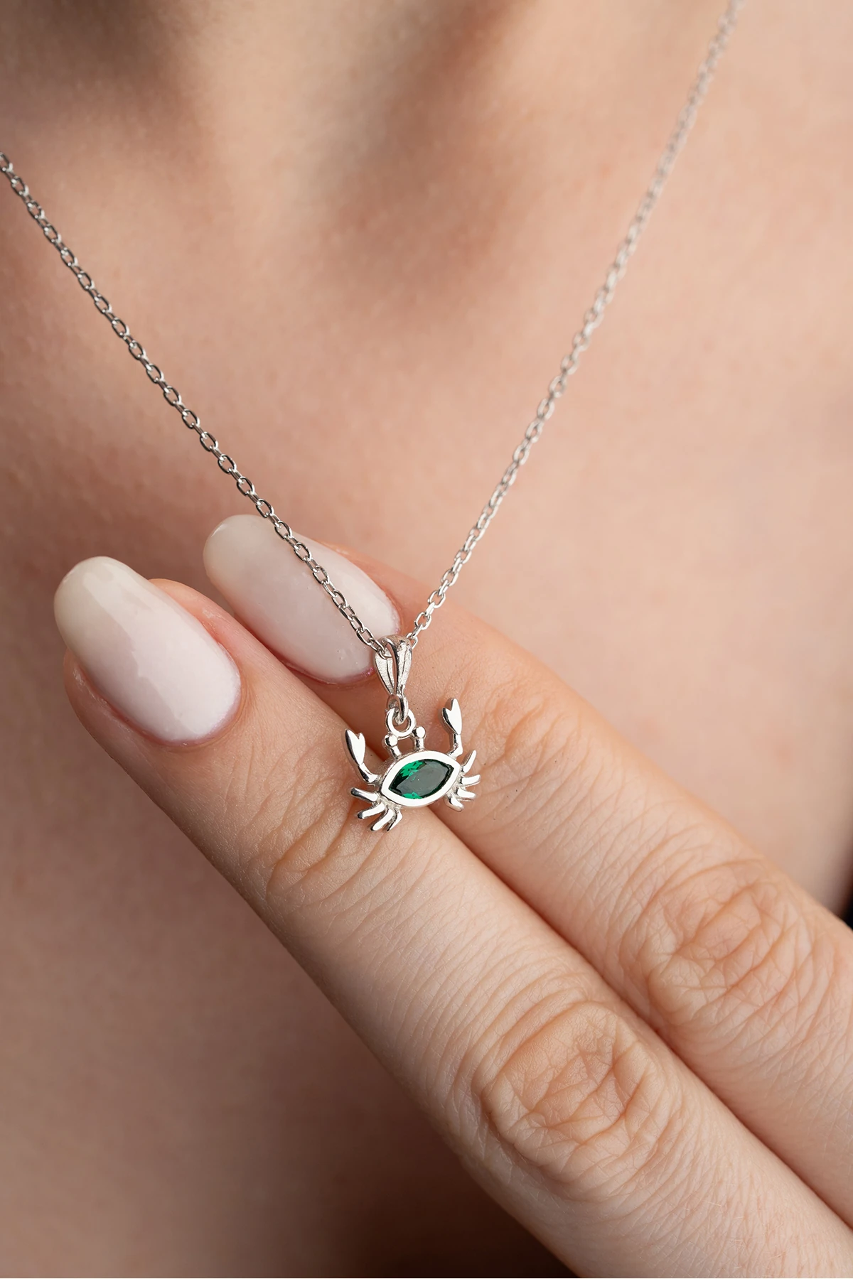 Gümüş Yengeç Model Kolye