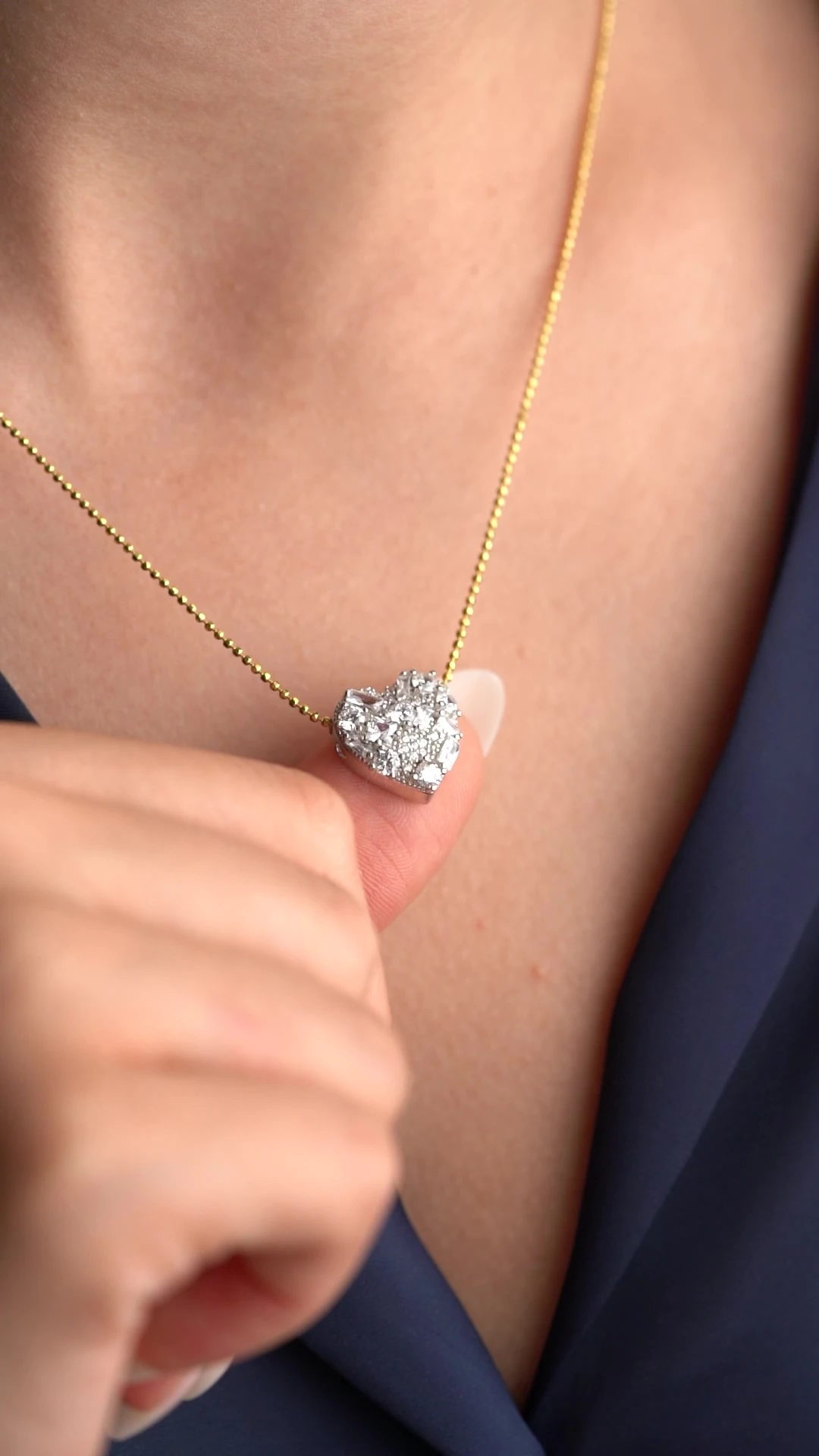 Gümüş Baget Taşlı Kalp Kolye