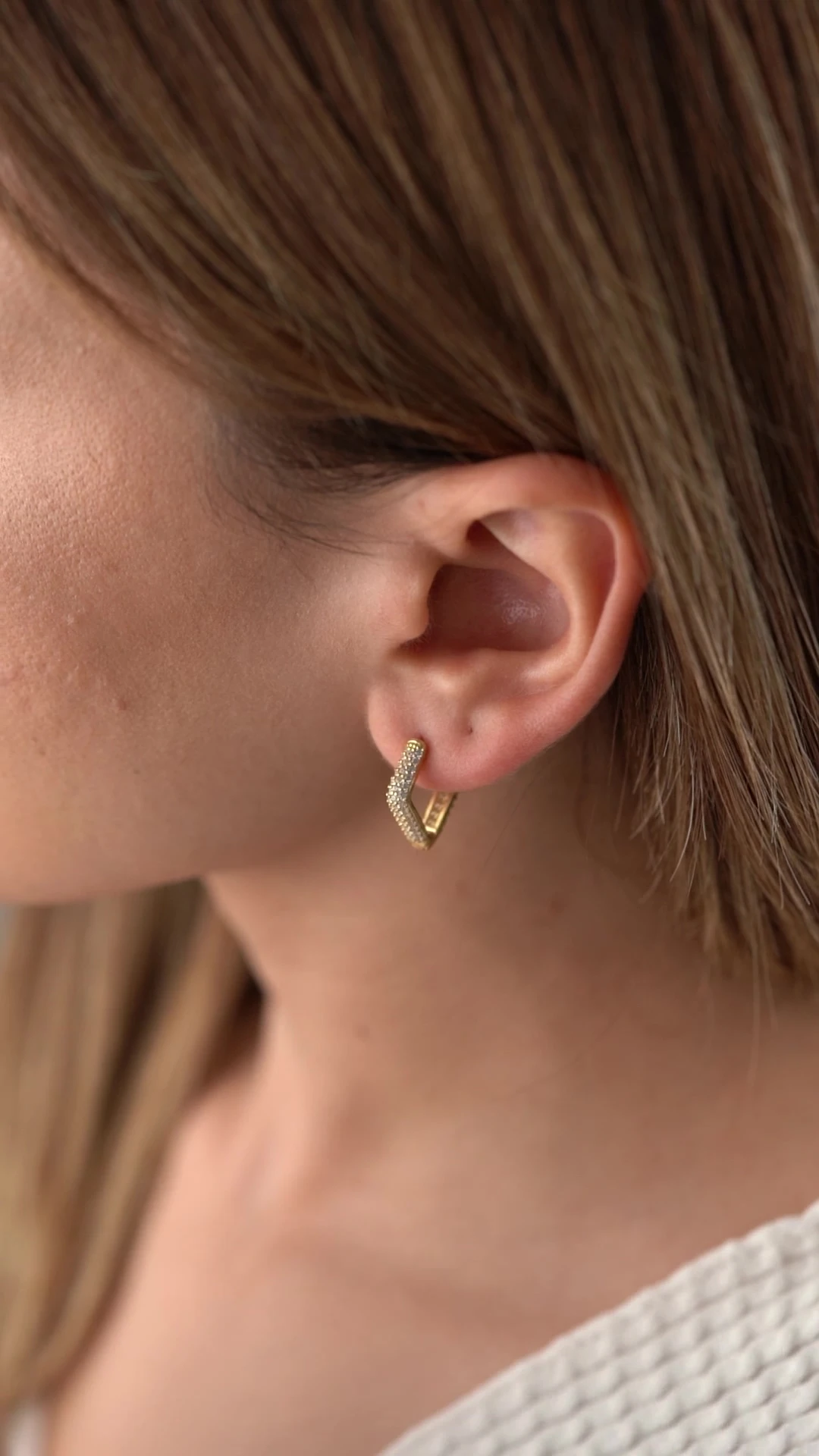 Gümüş Zirkon Taşlı Trend Halka Küpe