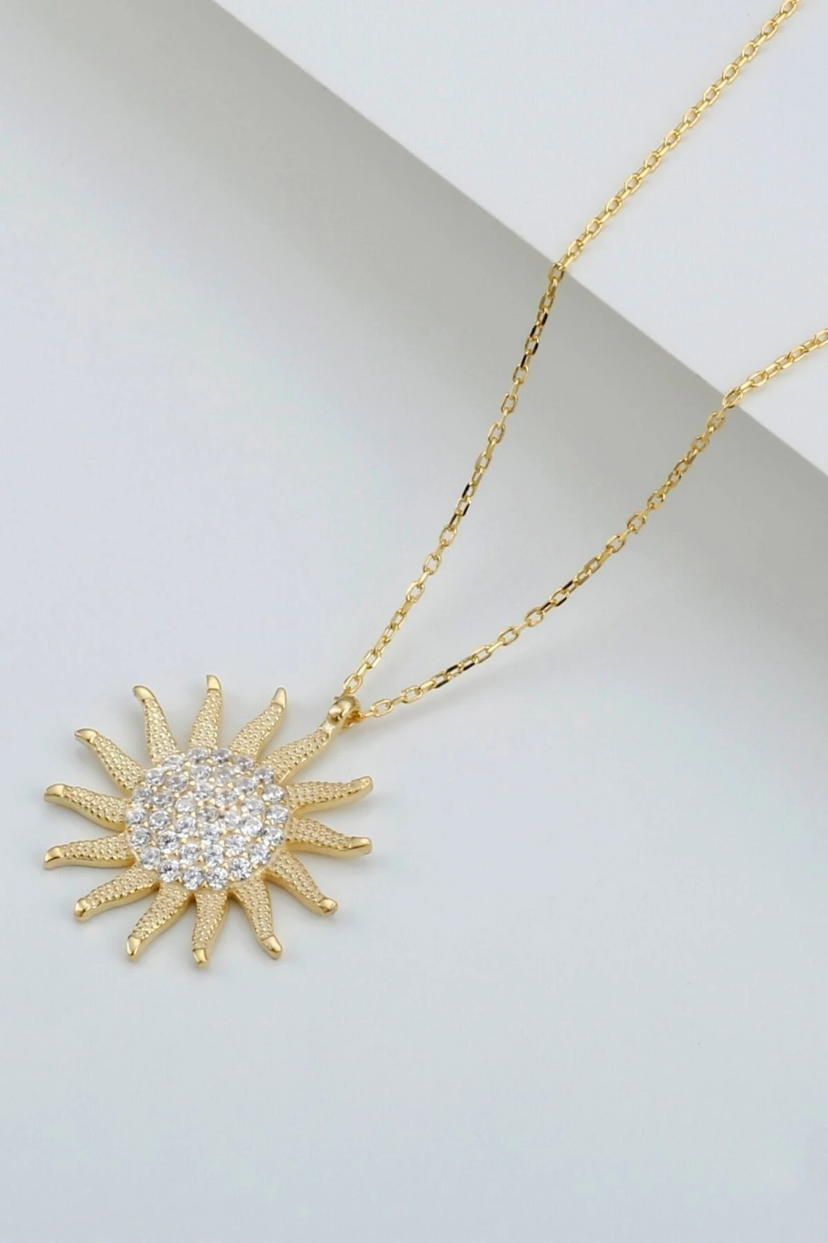 Gümüş Güneş Kolye