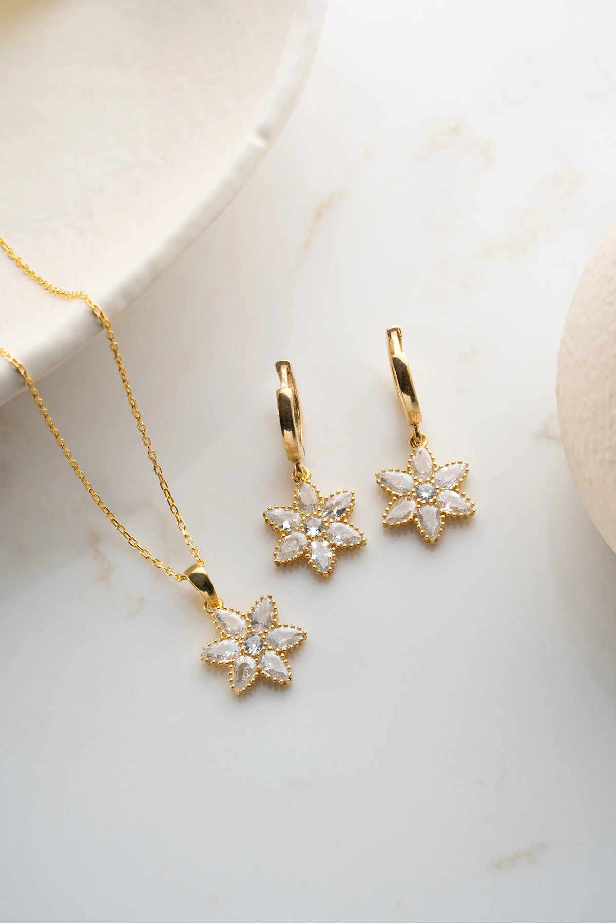 Gümüş Zirkon Taşlı Lotus (Kolye-Küpe) Set