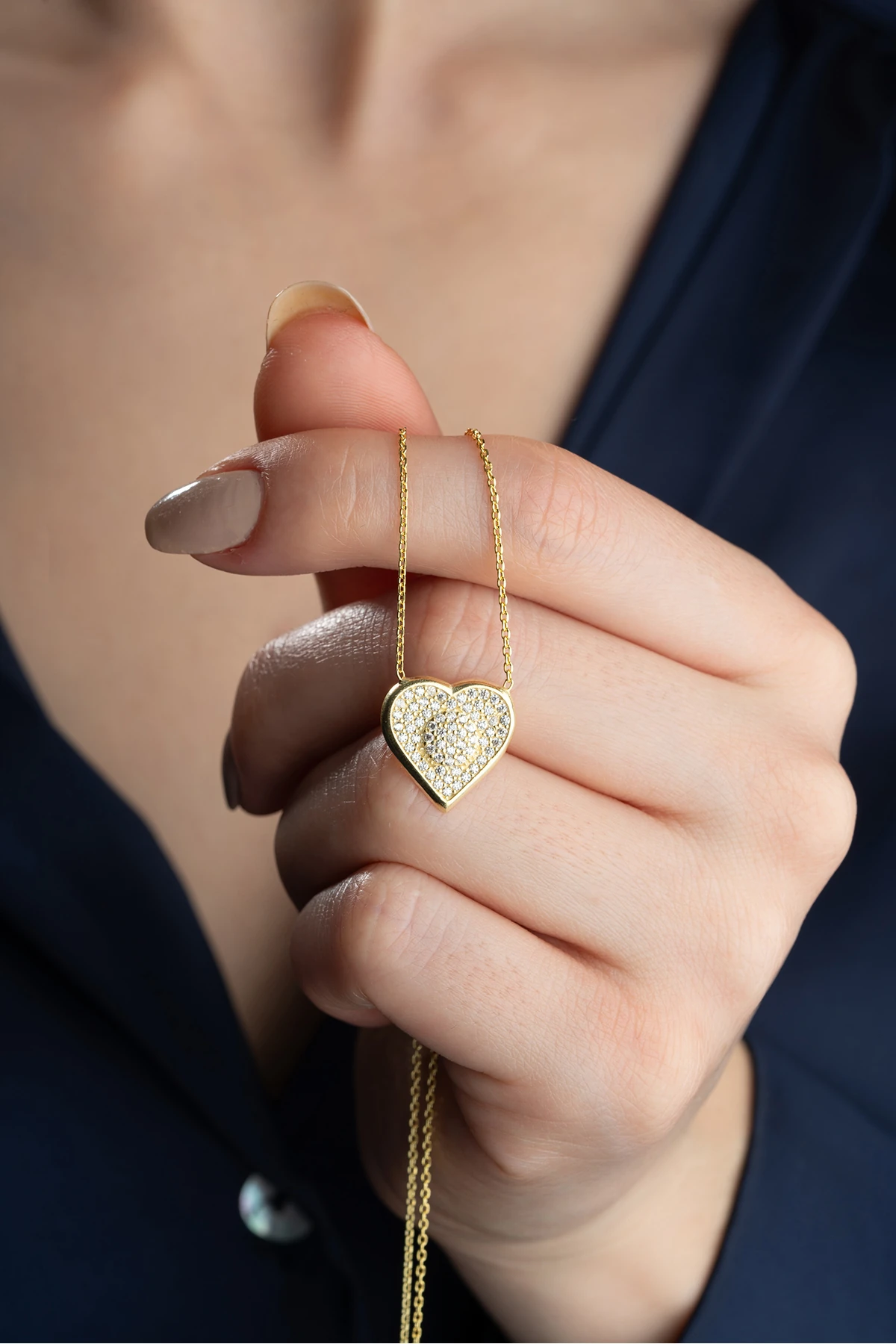 Gümüş Zirkon Taşlı Kalp Kolye