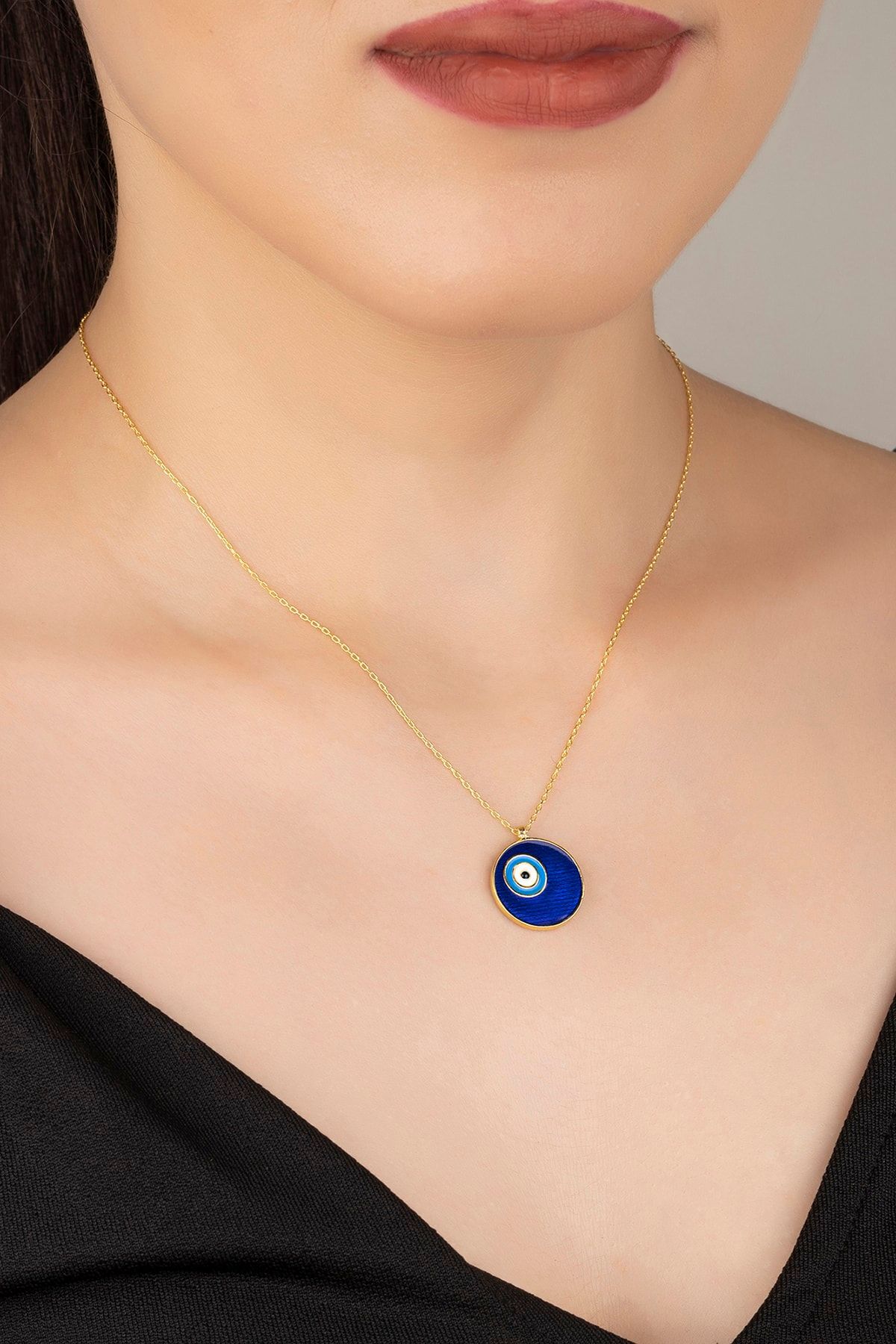 Gümüş Mineli Nazar Kolye