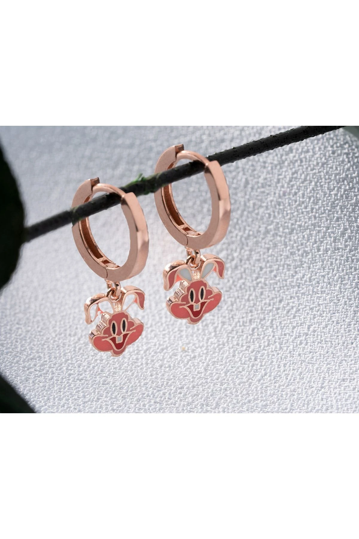 Gümüş Rose Mineli Tavşan Çocuk Küpe