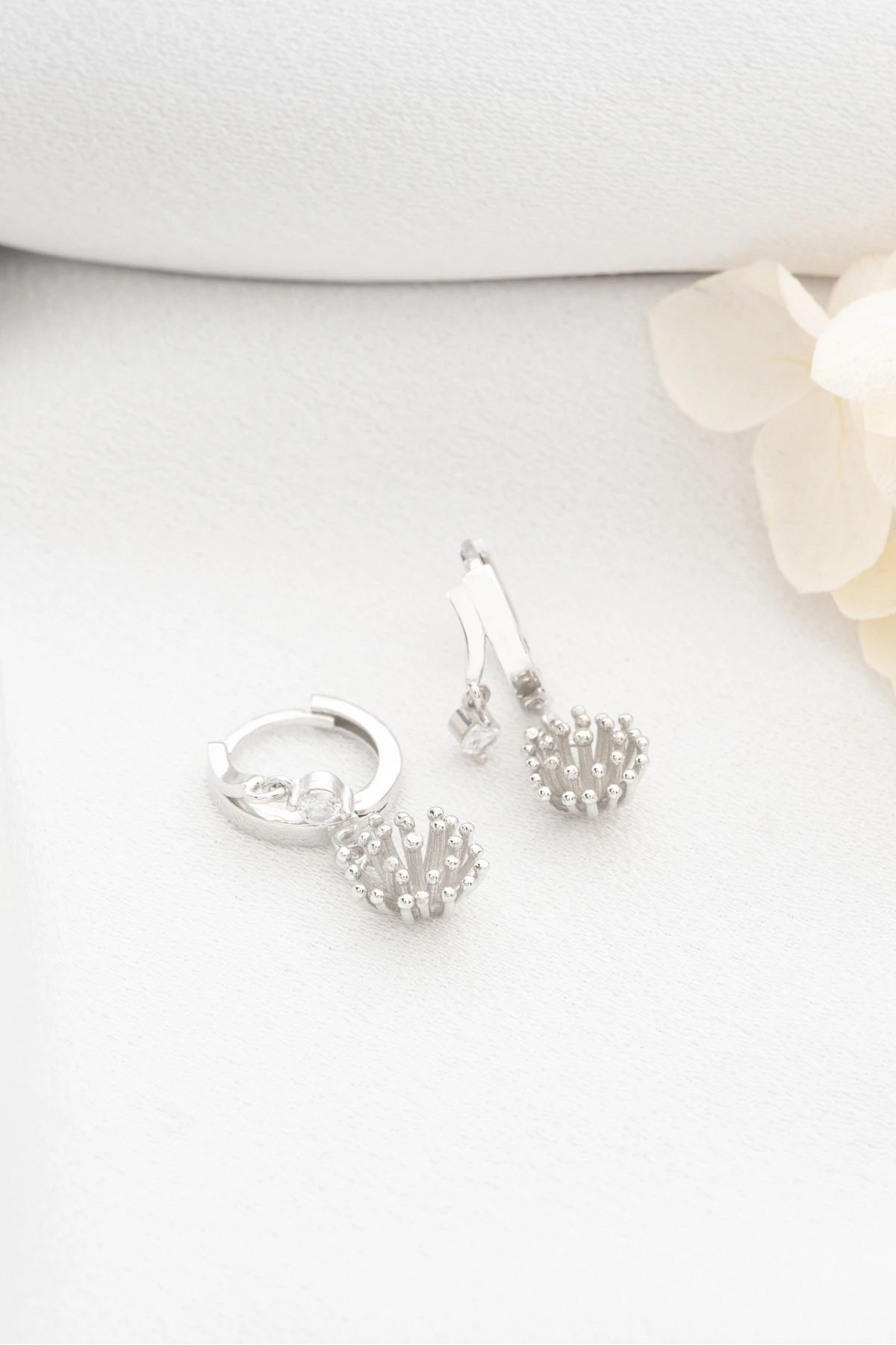 Gümüş Çift Taşlı Polen Küpe