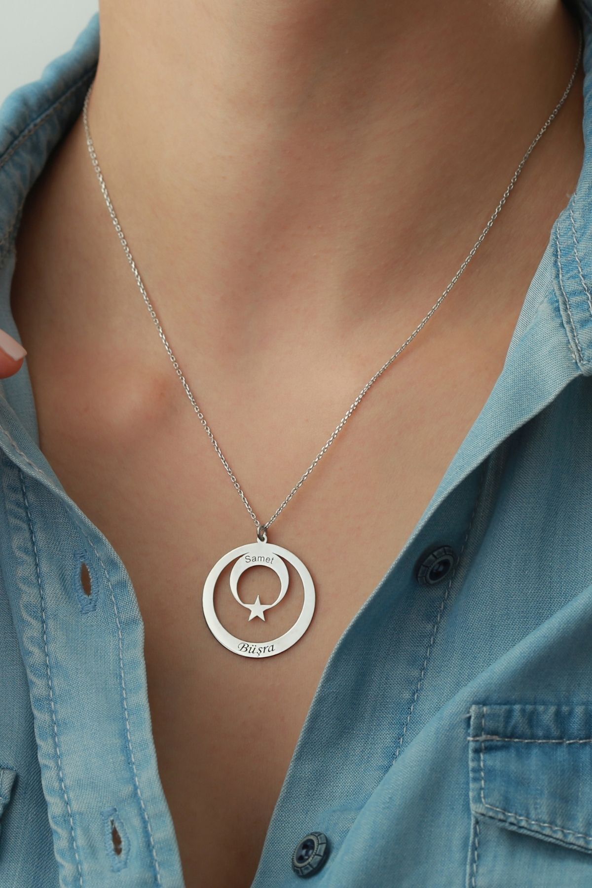 Gümüş Isimli Ayyıldız Kolye