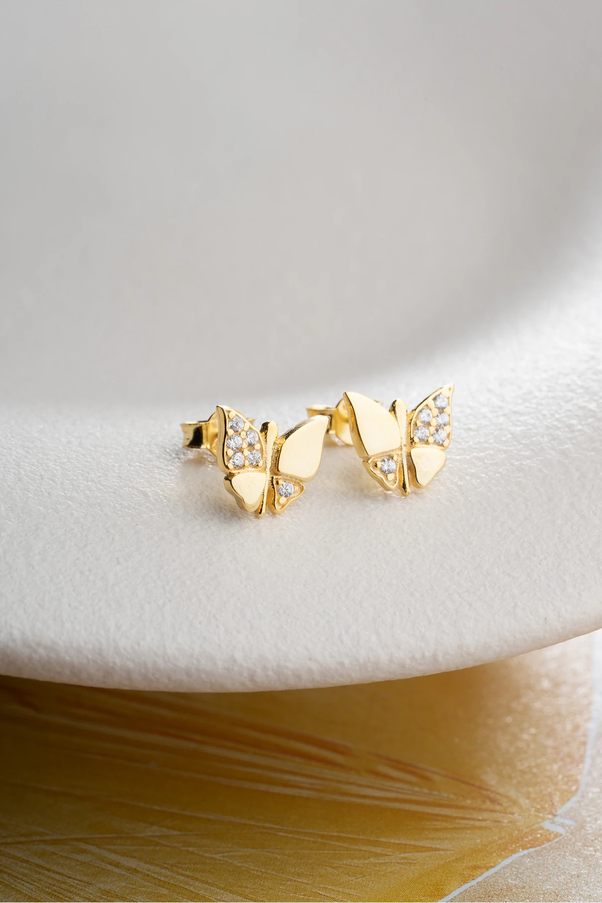 Gümüş Kelebek Küpe