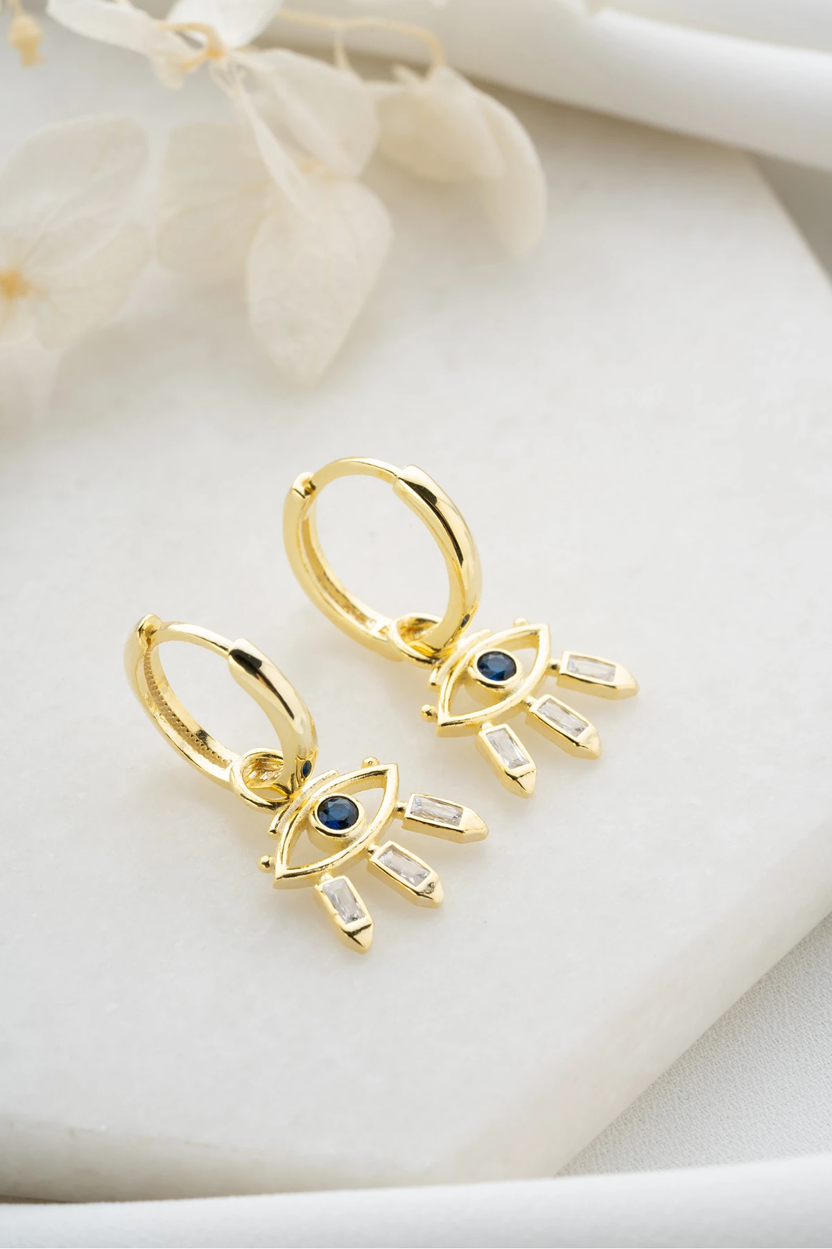 Gümüş Gold Sallantılı Bagetli Göz Küpe