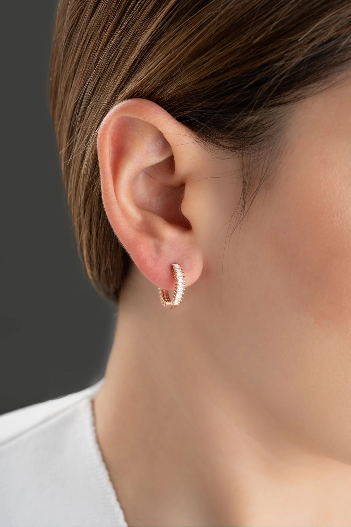 Gümüş Baget Taşlı Halka Küpe