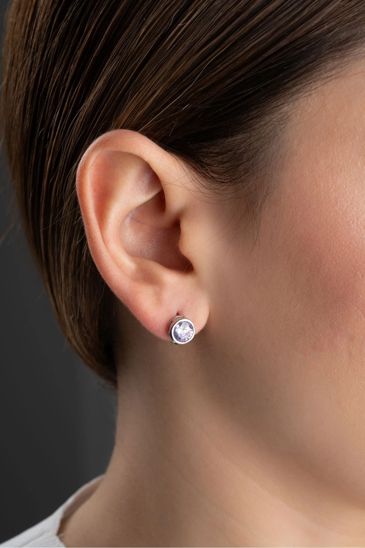 Gümüş Yuvarlak Lila Minik Küpe