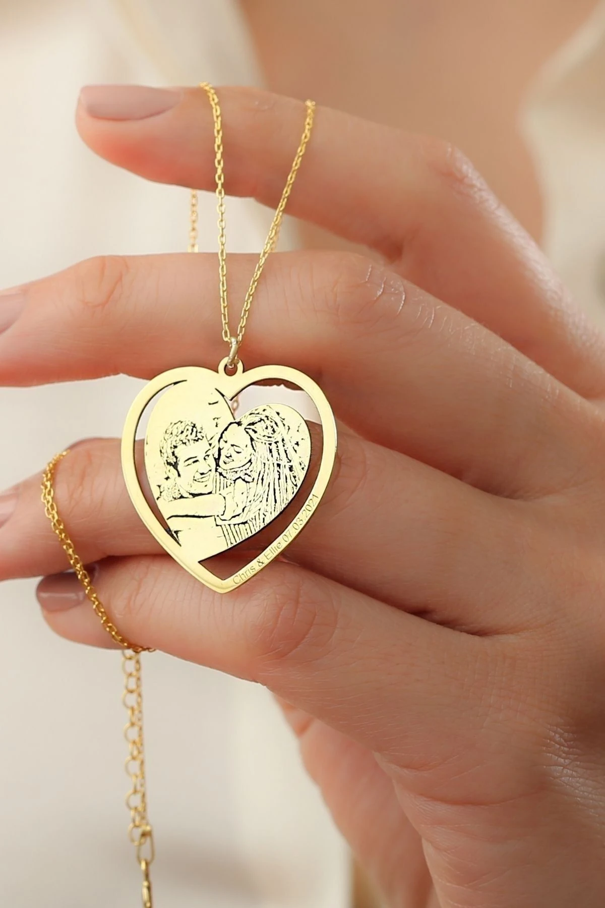 Gümüş Kişiye Özel Resimli Kolye