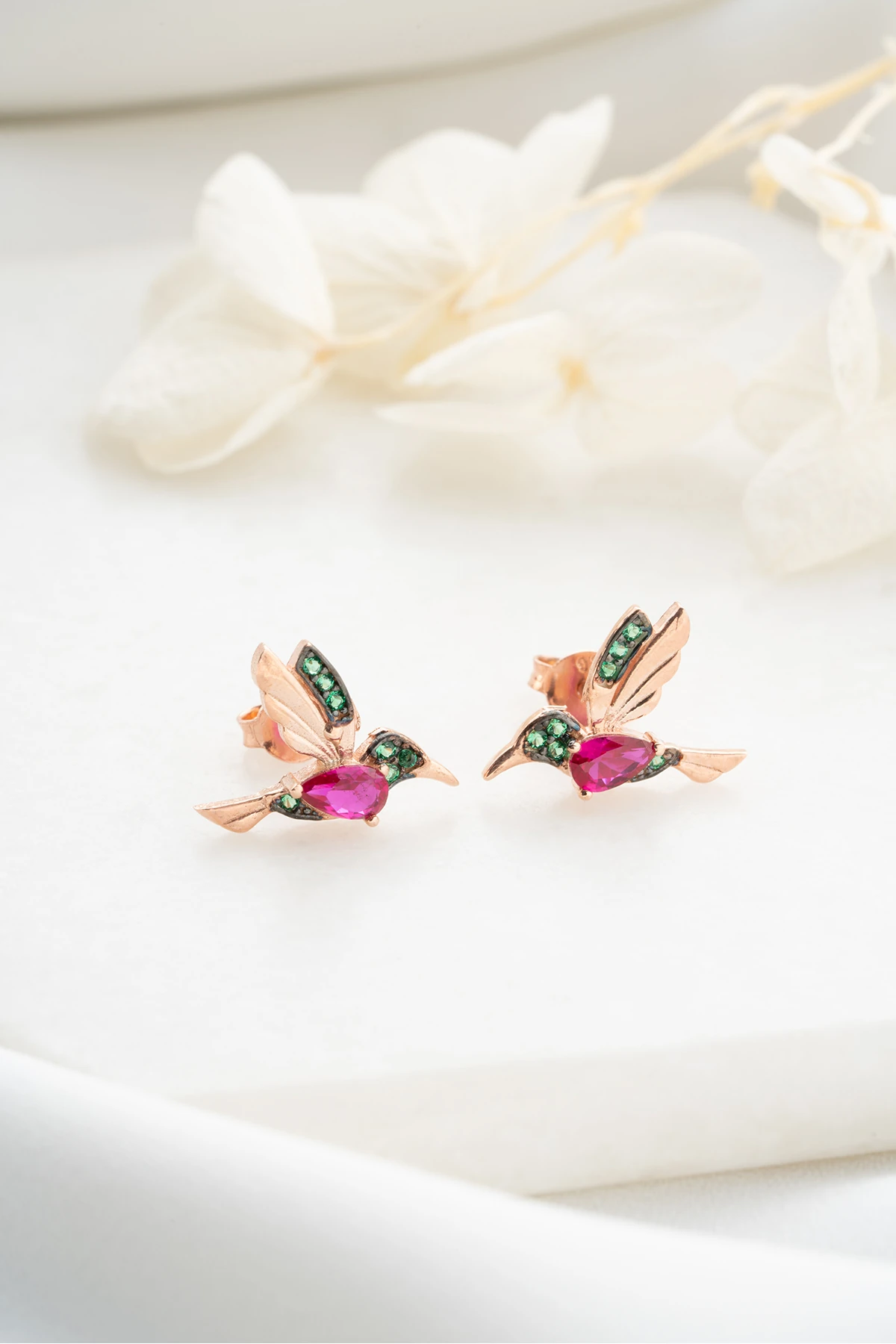 Gümüş Arı Kuşu Küpe