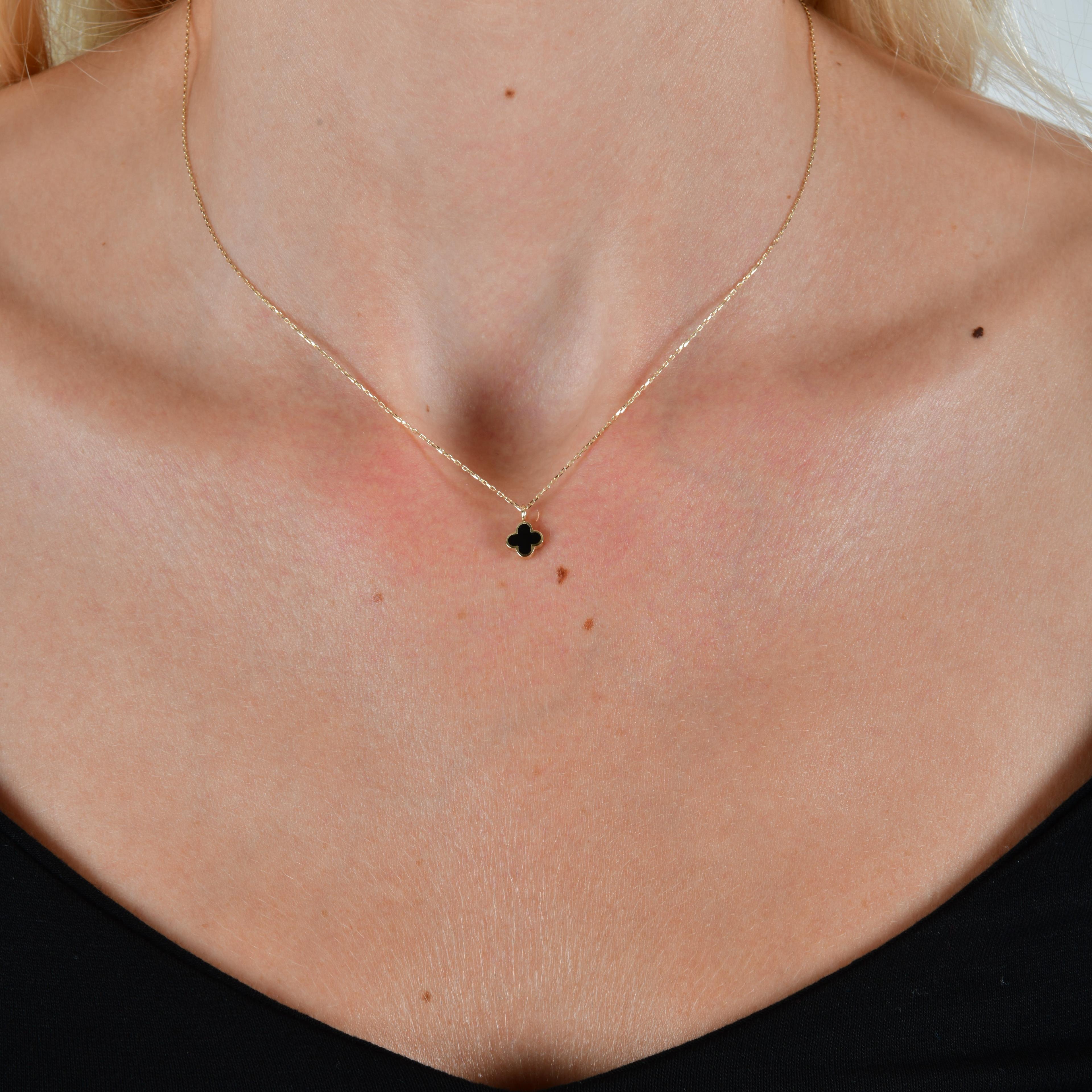 Minimalistic Enamel Clover Necklace