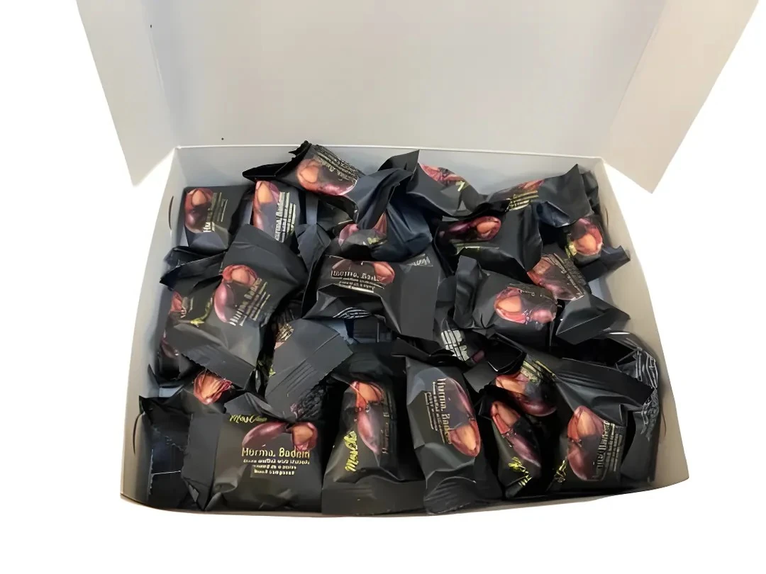 hurma bademli bitter çikolata kaplama