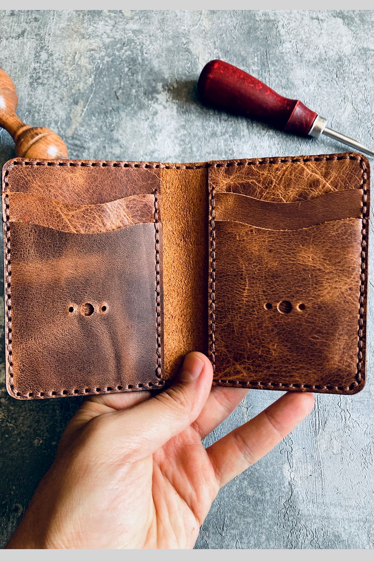 Genuine Leather Vertical Card Holder | Bretya Leather