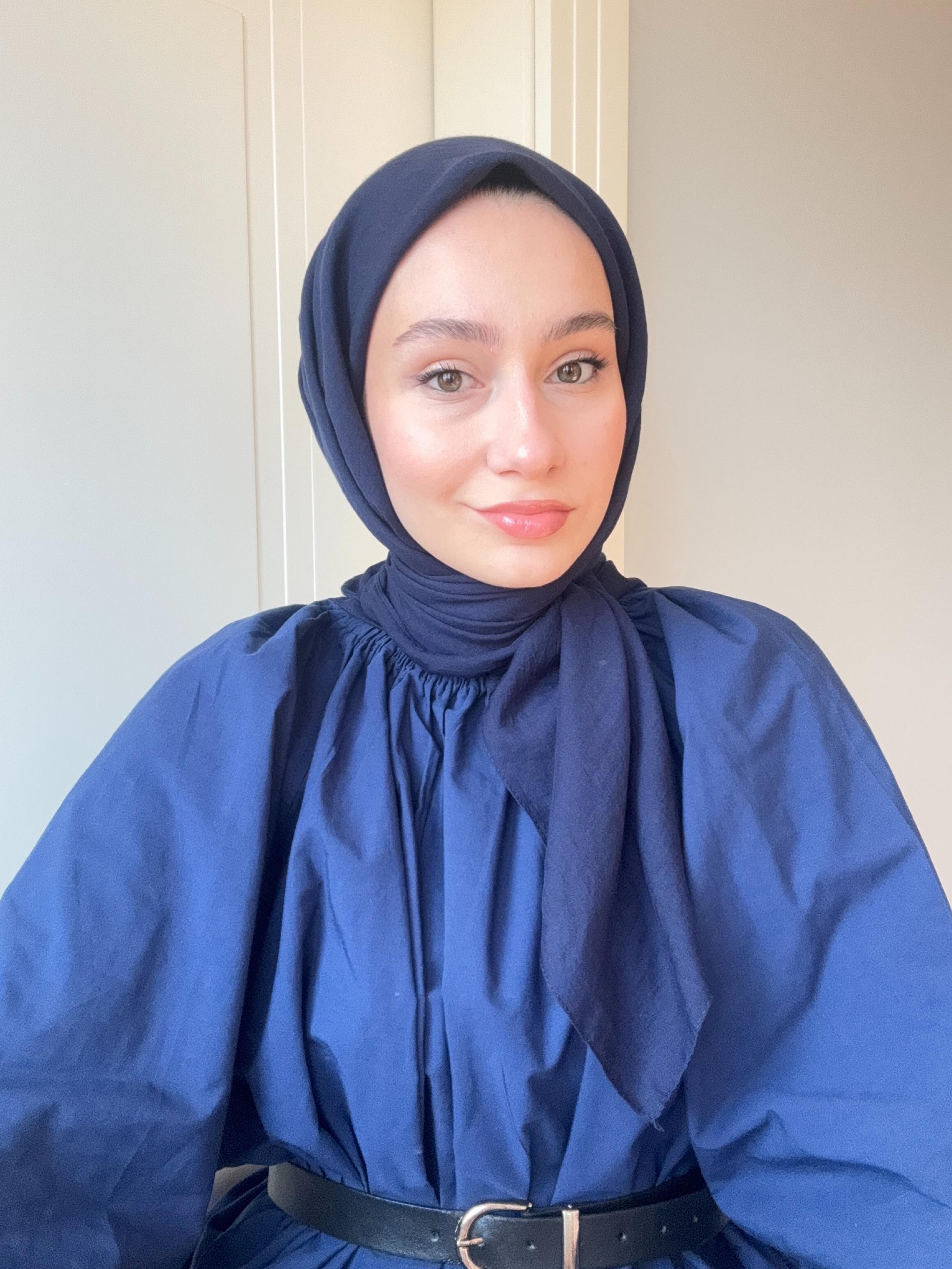 Lora Pamuk Eşarp