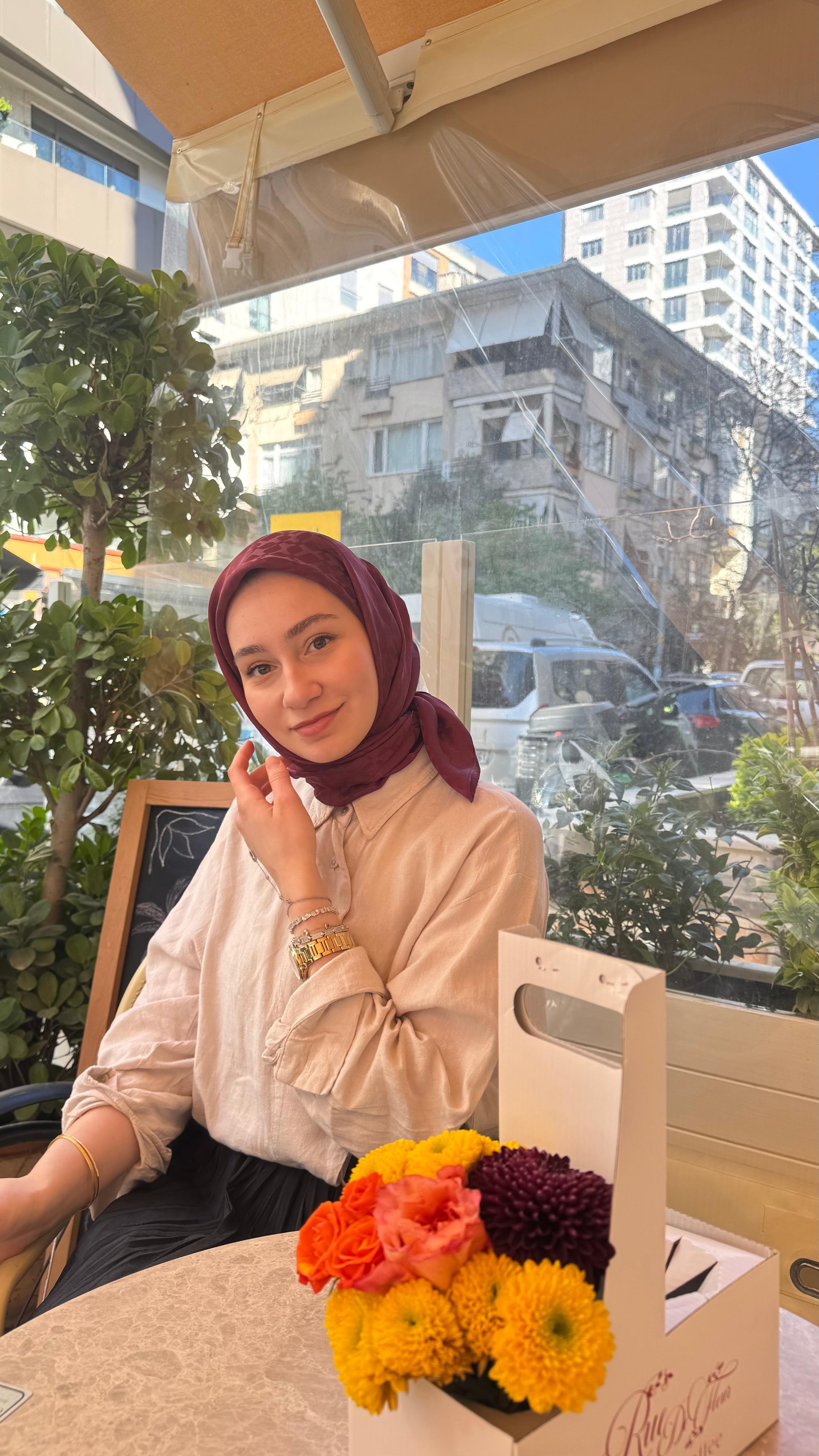 Milano Jakar Eşarp - VİŞNE ÇÜRÜĞÜ image