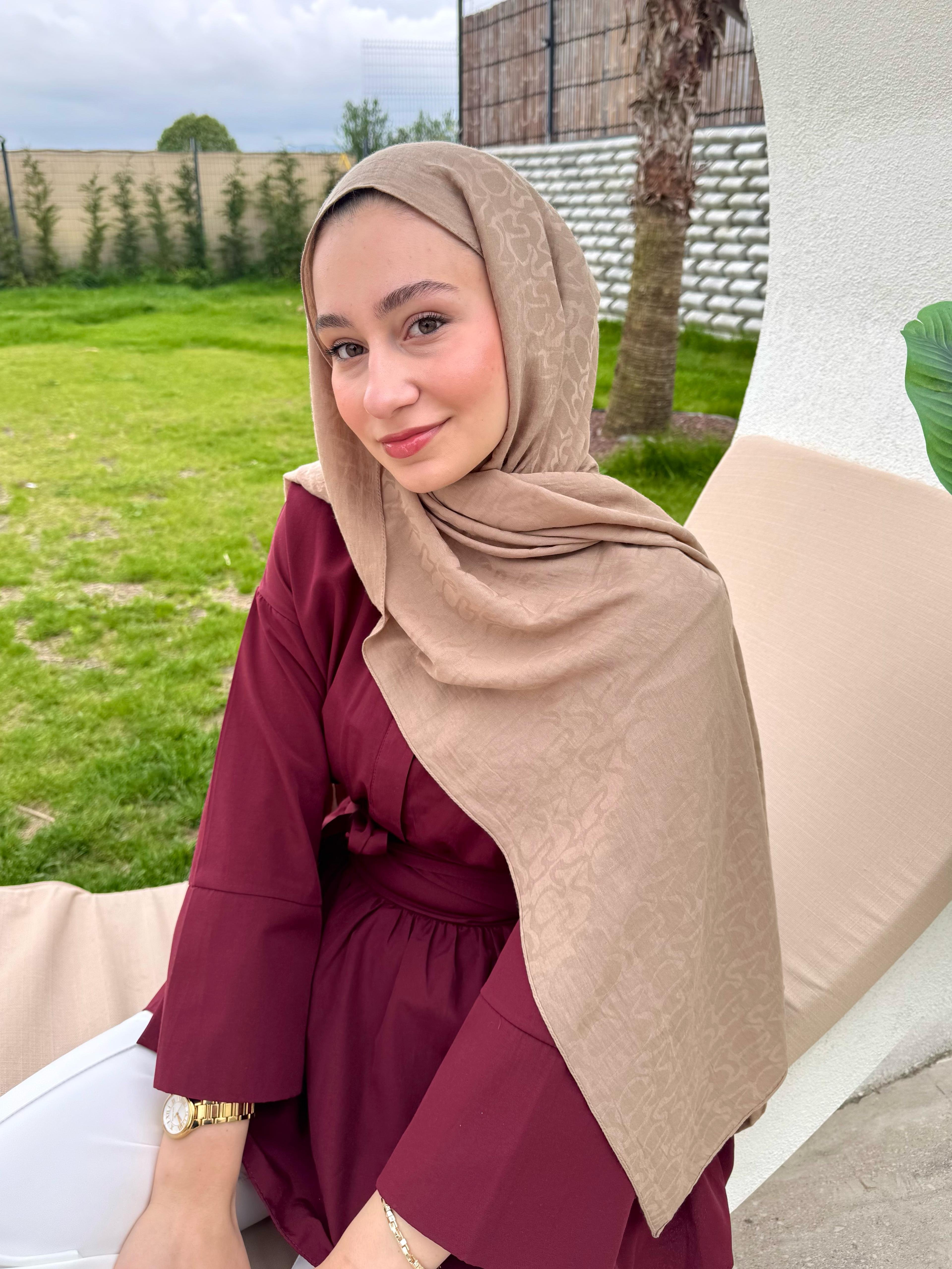 Mona Kraş Jakar Şal - VİZON image
