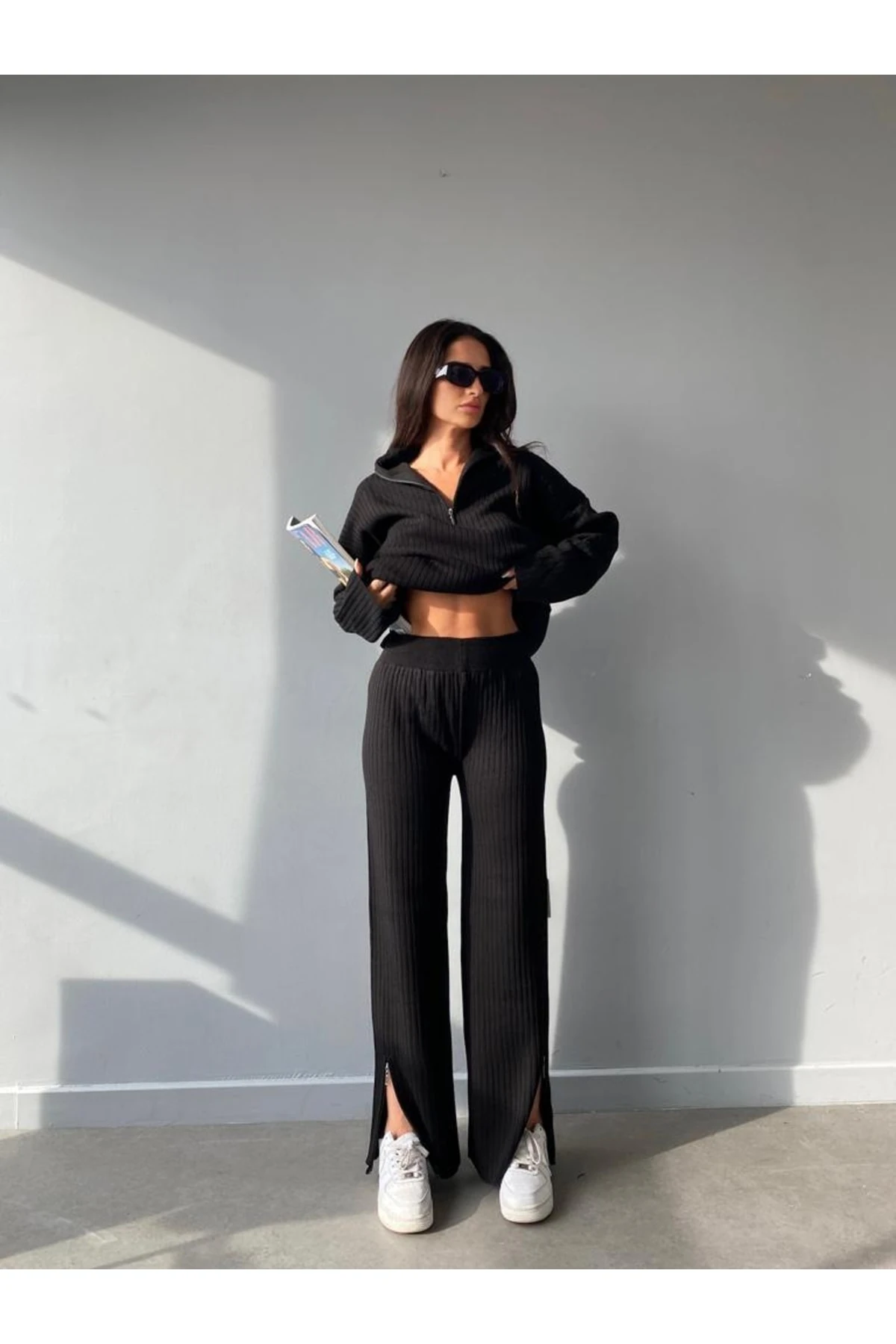 Mooi Butik Geniş Fitilli Önü Fermuarlı Paçası Yırtmaçlı Grasse Takım 8731 - Siyah