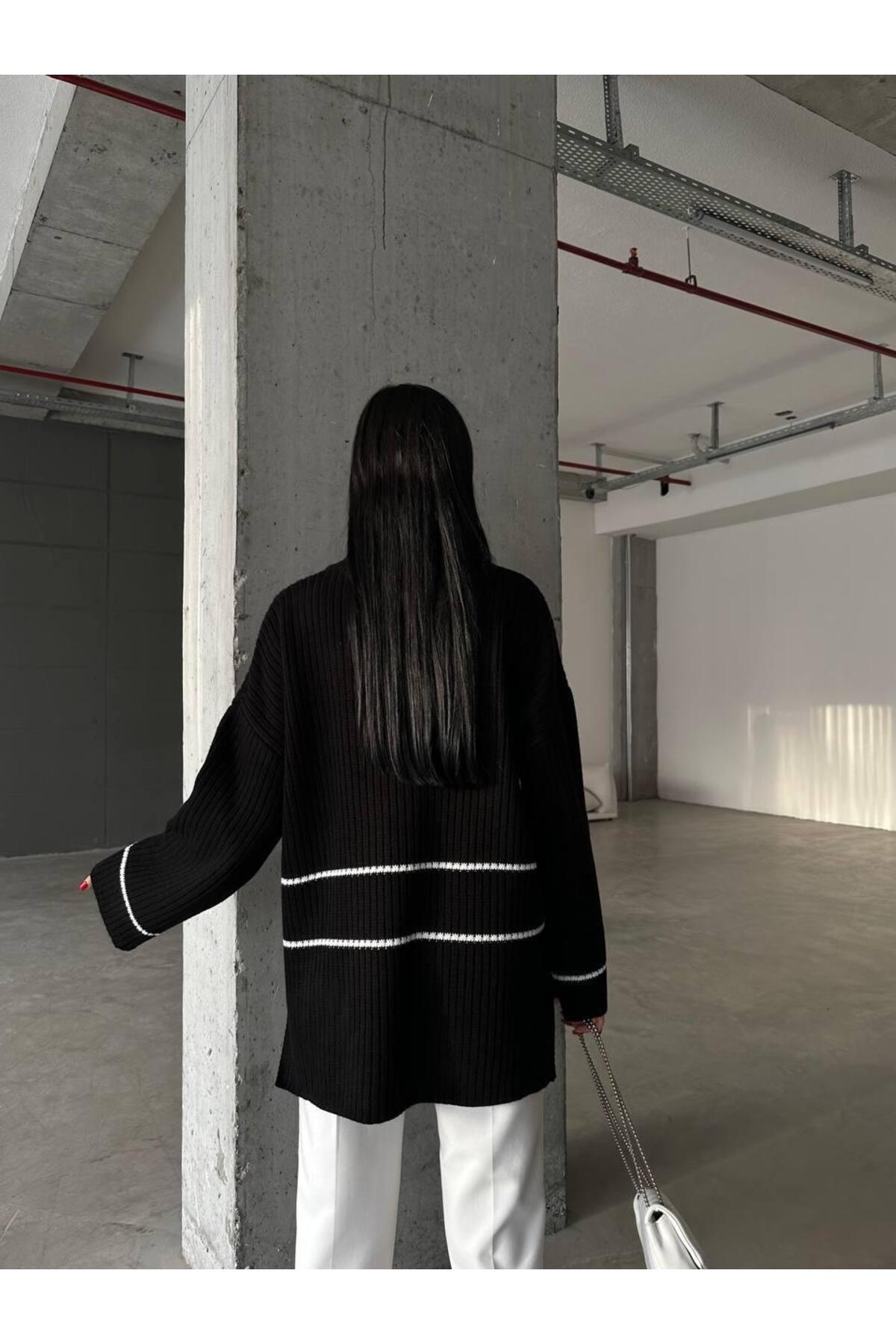 DGN'S ÇİZGİLİ&YIRTMAÇLI KADIN TESETTÜR KAZAK