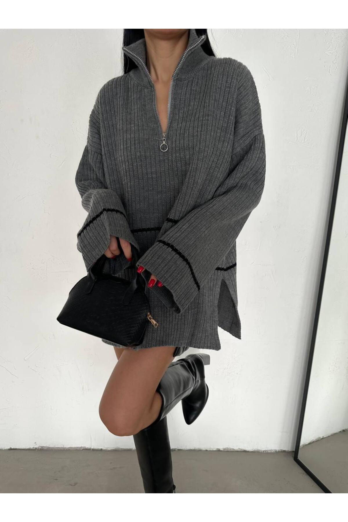 DGN'S ÇİZGİLİ&YIRTMAÇLI KADIN TESETTÜR KAZAK