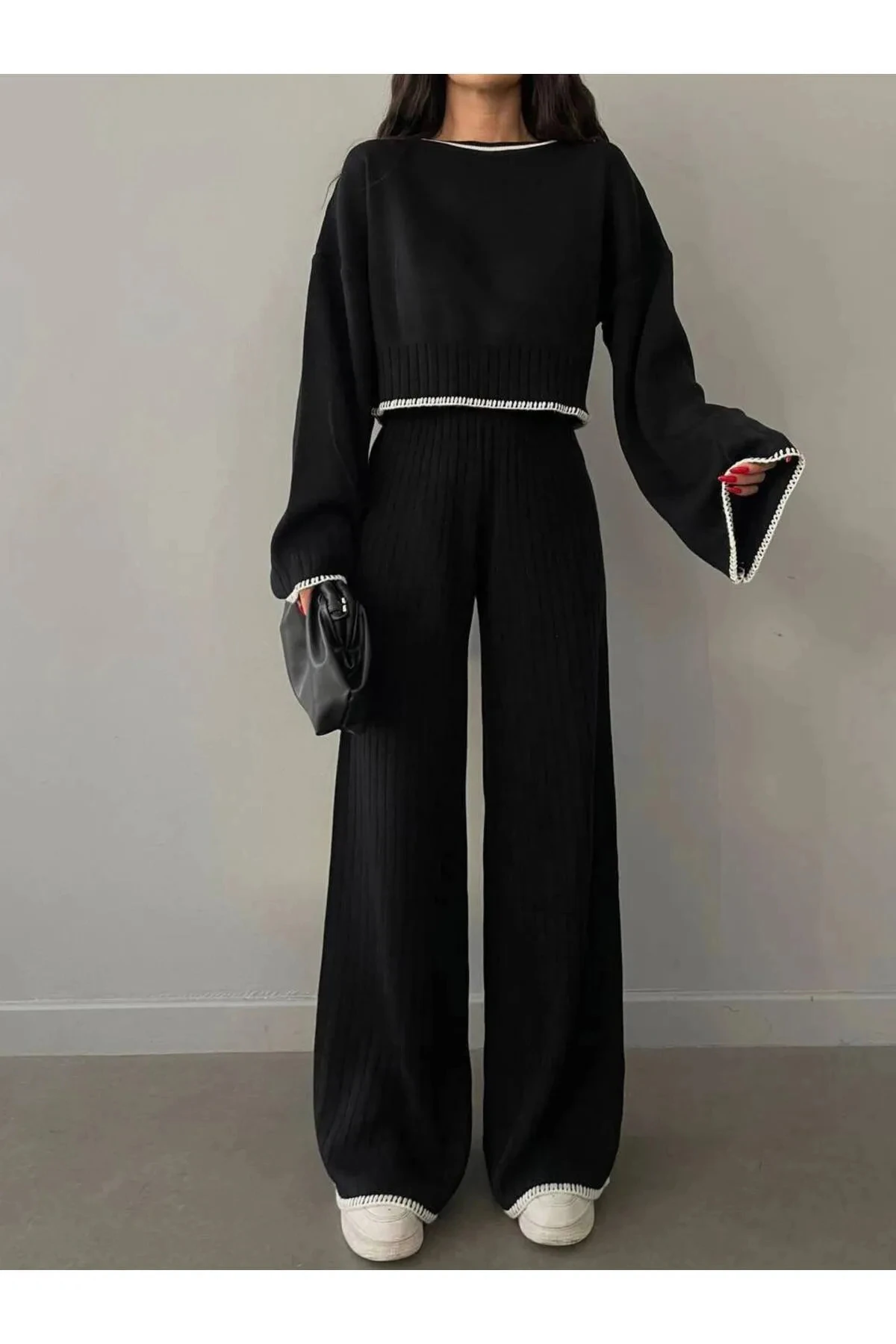 Krem Önü Nakış Detaylı Triko Pantolon Takım