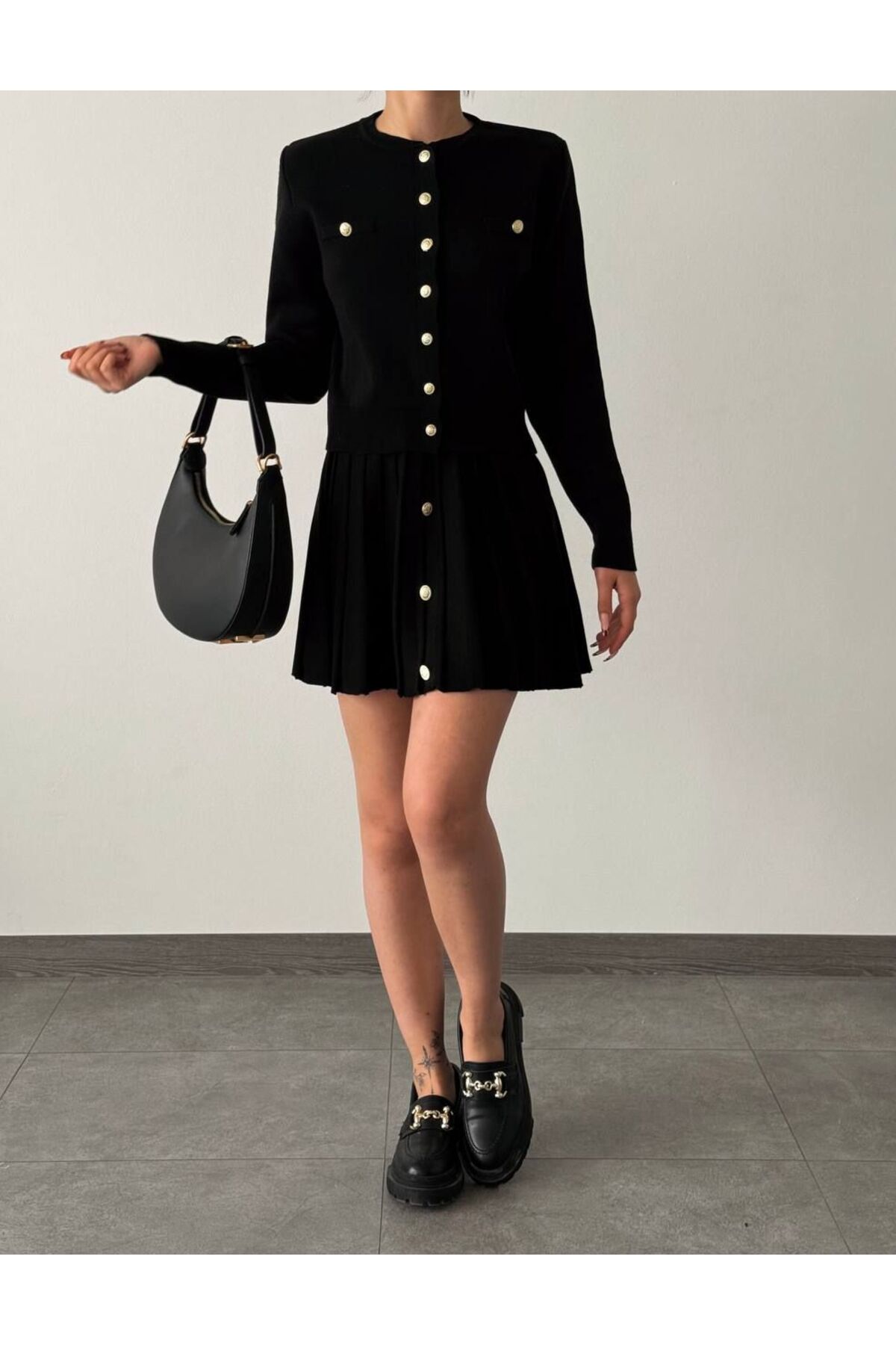 Yeni Model-Triko Düğmeli Etekli Takım  italian model