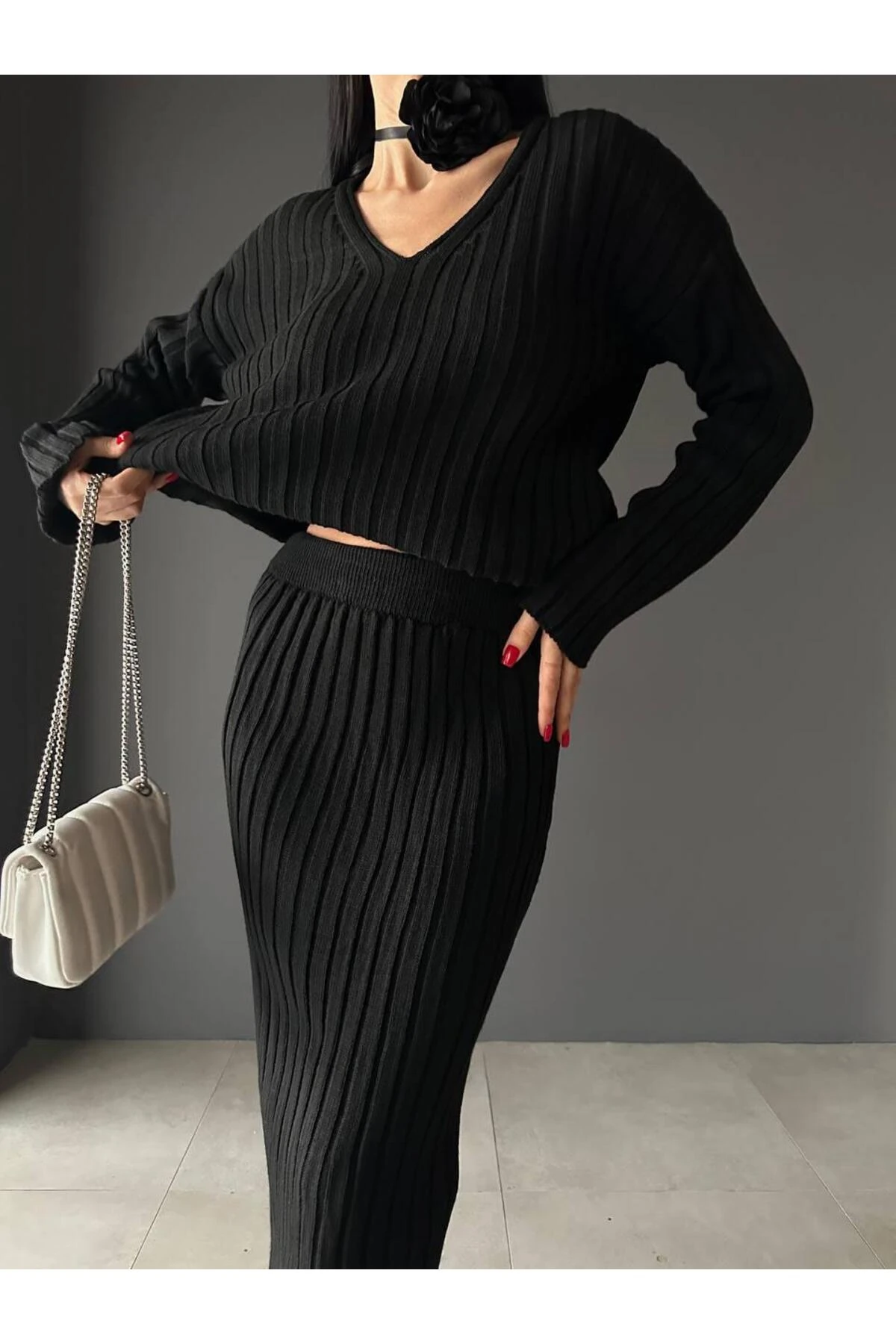 DGN'S ''TEACHER COLLECTİON'' YÜRÜTME YAKALI 2'Lİ KAZAK-ETEK TAKIM