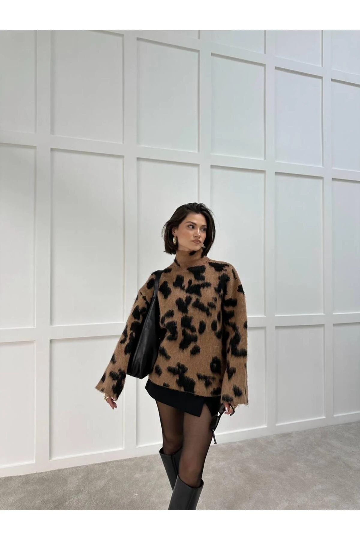 DGN'S KENDİNDEN BOĞAZLI LEOPAR DESENLİ KADIN TRİKO KAZAK