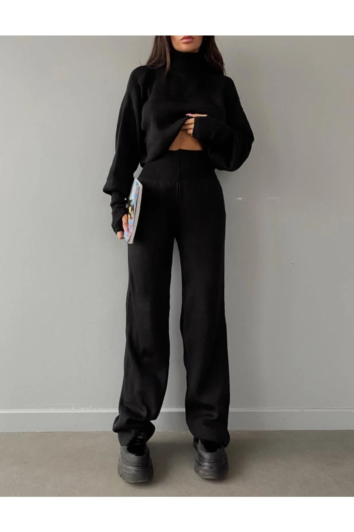 Mooi Butik Balıkçı Yaka Parmak Geçirmeli Alt Üst Sartre Takım 2978 Siyah