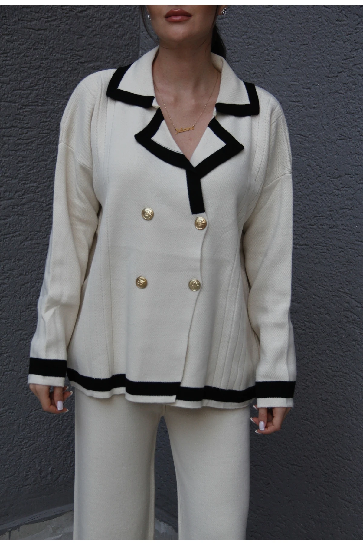 Standart Beden(Oversize) Gold Dört Düğmeli Kruvaze Hırka Pantolon Akrilik Triko Takım